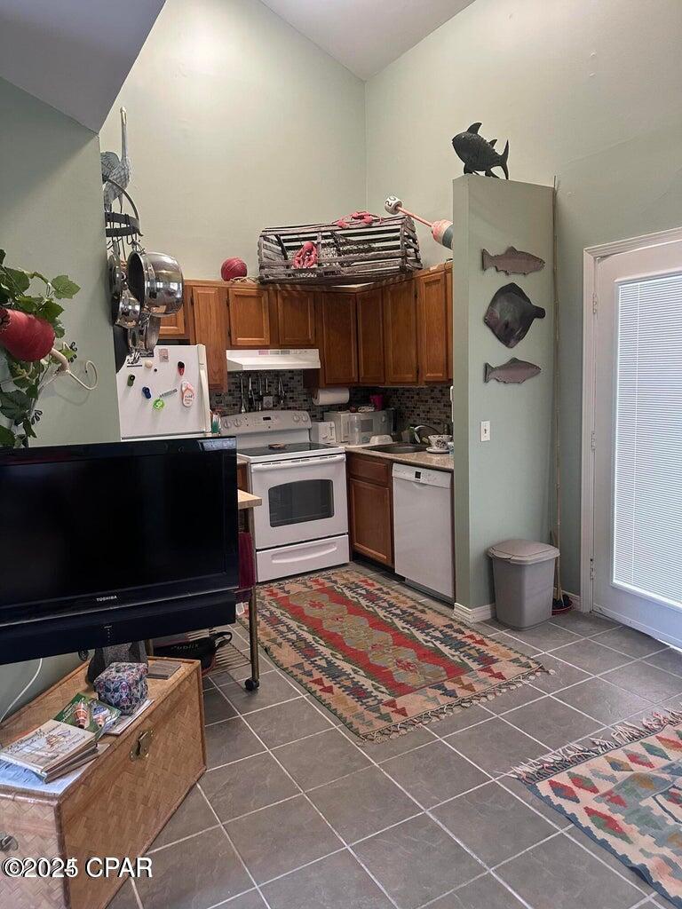 Pxio_zuo9hbkzhz7aoyteaw5tvuu1uu Cdvvp_6dqi8