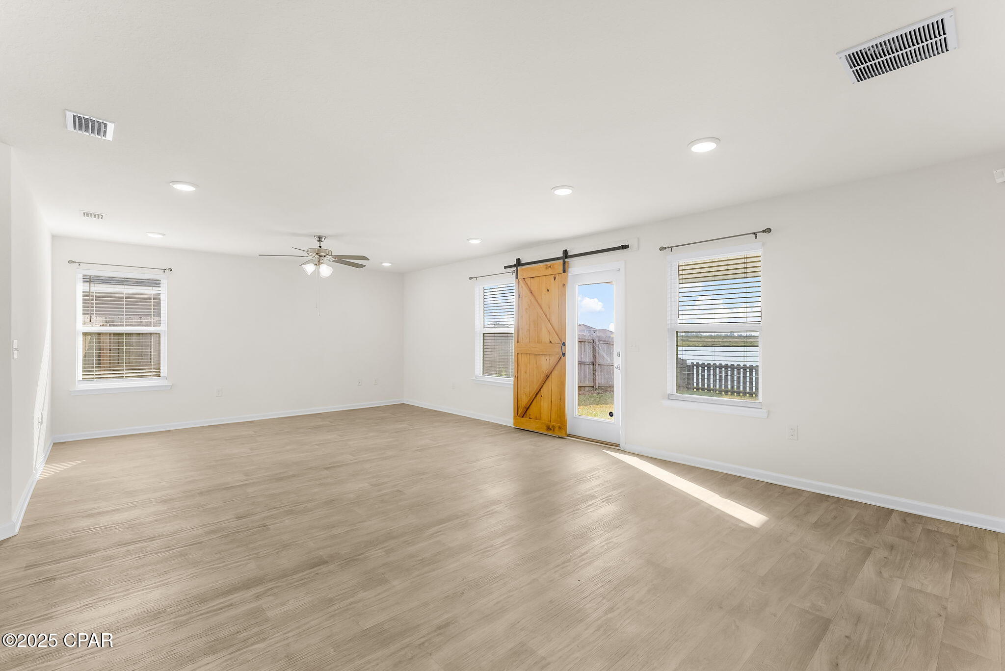 Image 13 For 7141 Hatteras Boulevard