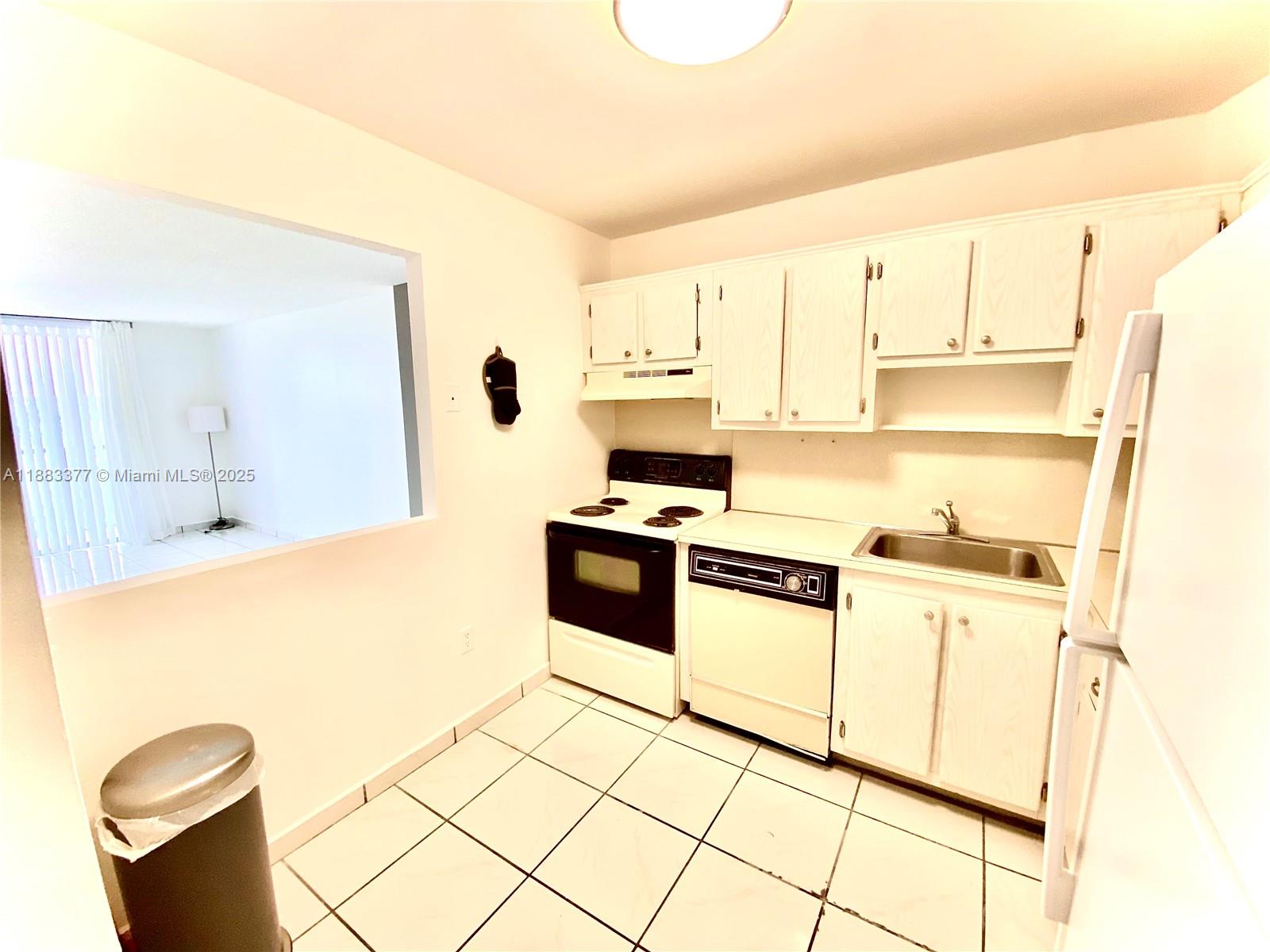 Property photo # 4