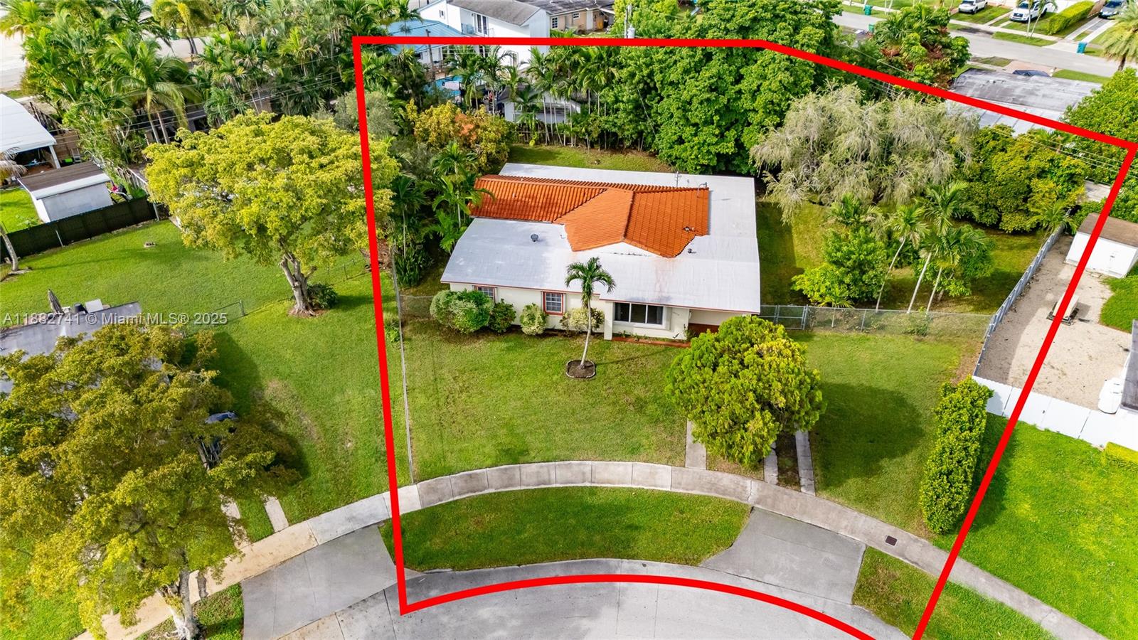 10950 53rd Dr, Miami, Florida 33165