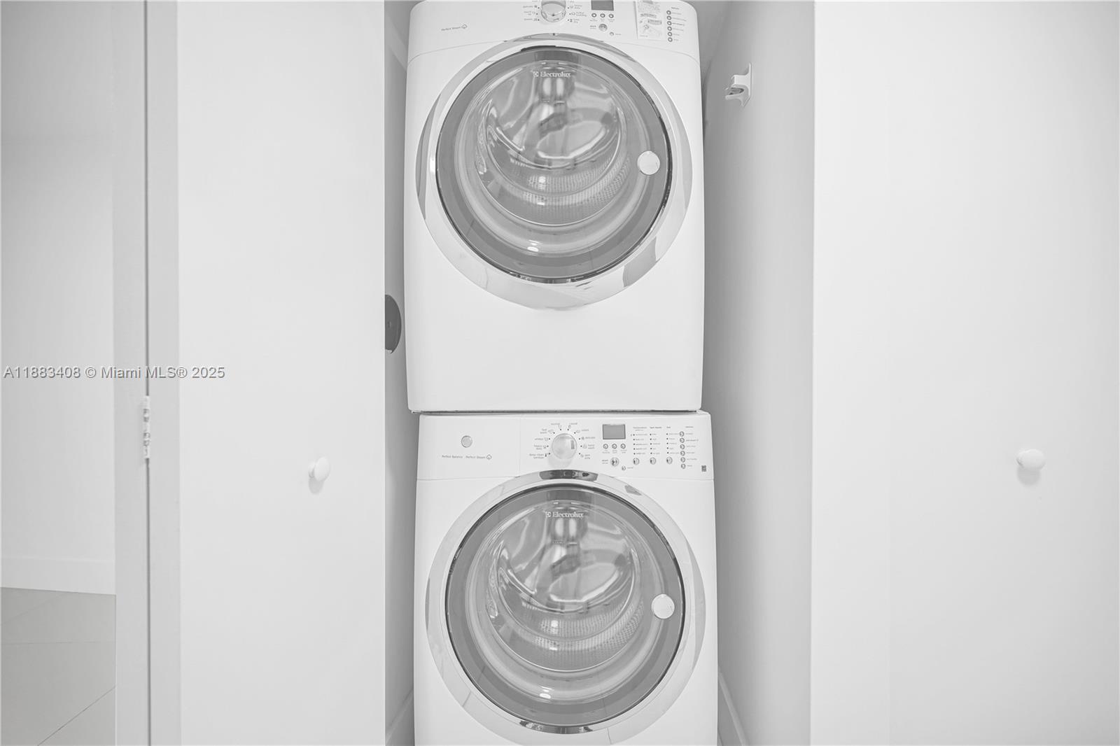 Property photo # 4