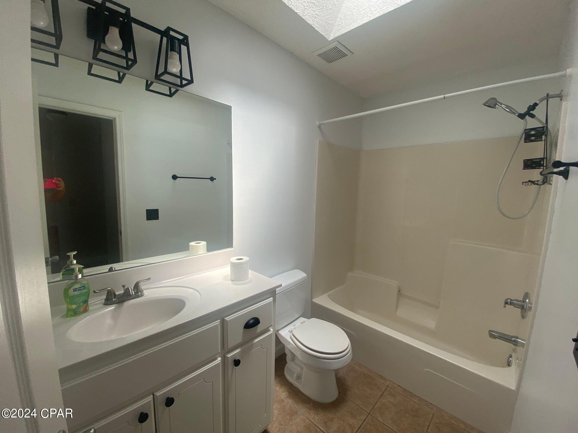 L1wyet9ycl7nazmswyew2zmpkbfistr Jj4afghzjyc