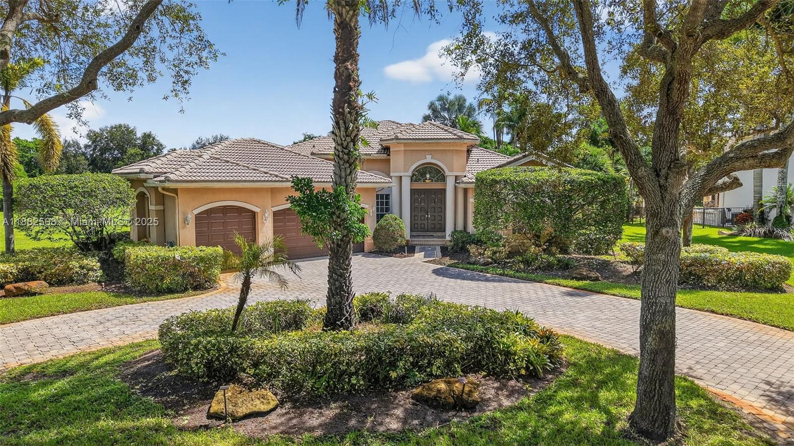 3792 Churchill Downs Dr, Davie, Florida 33328