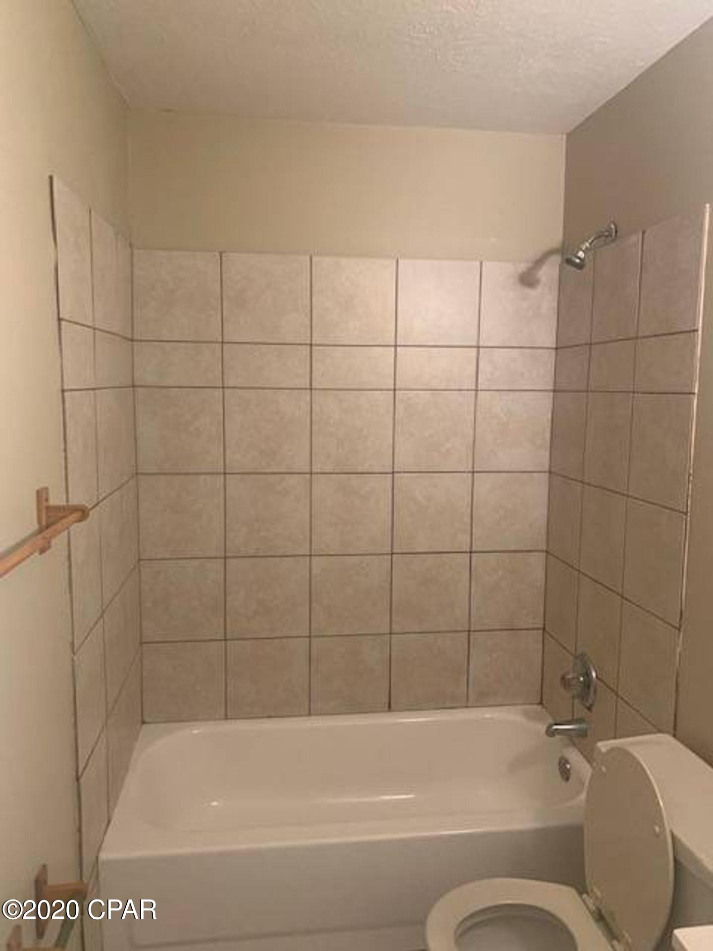 Image 4 For 6101 Harvey Street 3