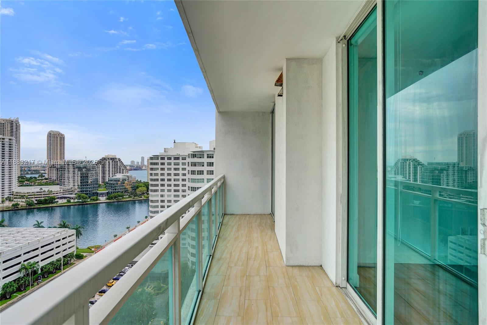 950 Brickell Bay Dr 1704