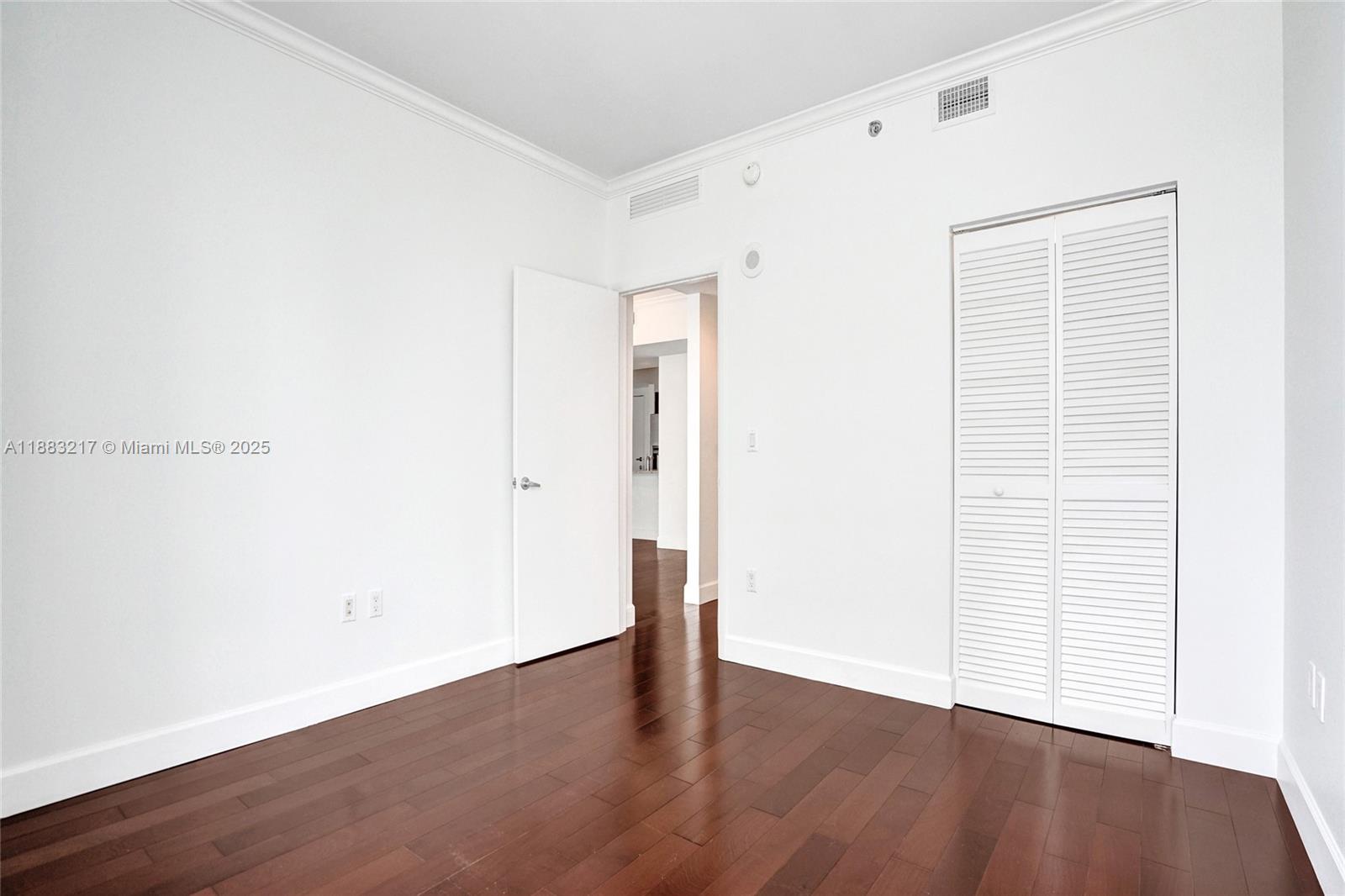 950 Brickell Bay Dr 1704