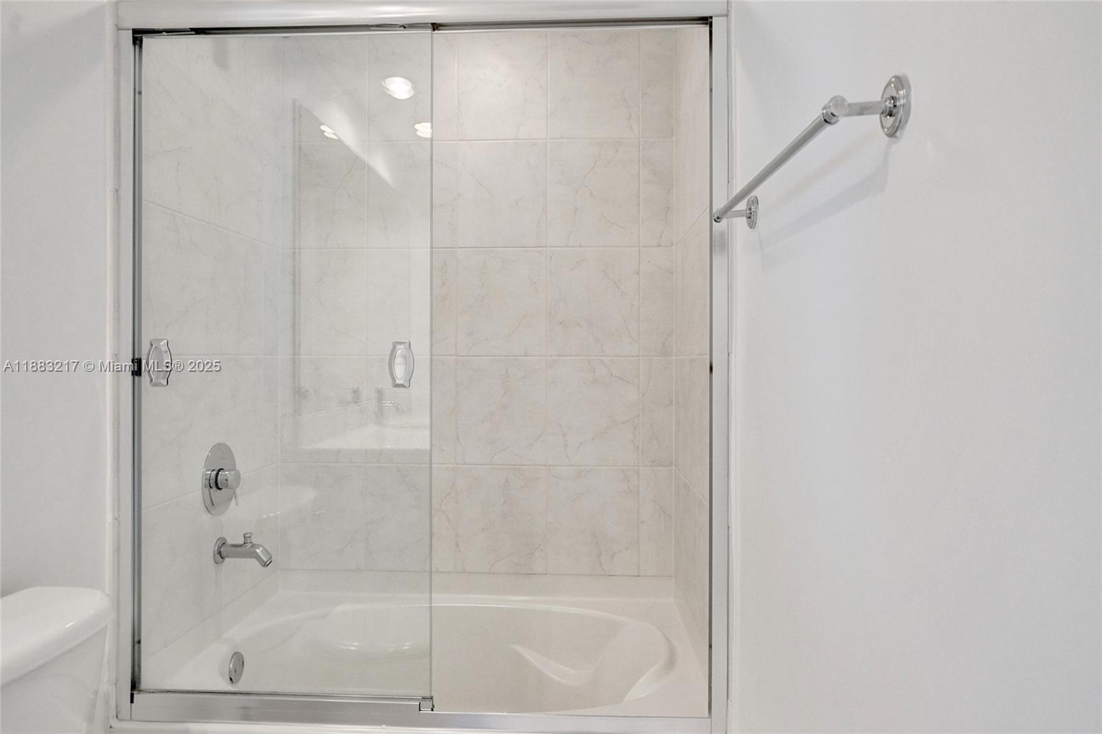 950 Brickell Bay Dr 1704