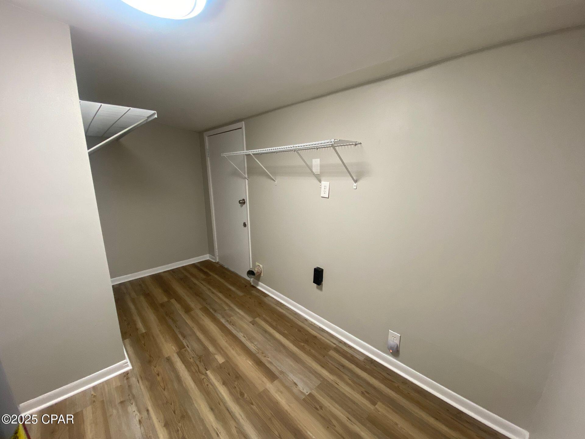 Image 10 For 374 Massalina Drive B