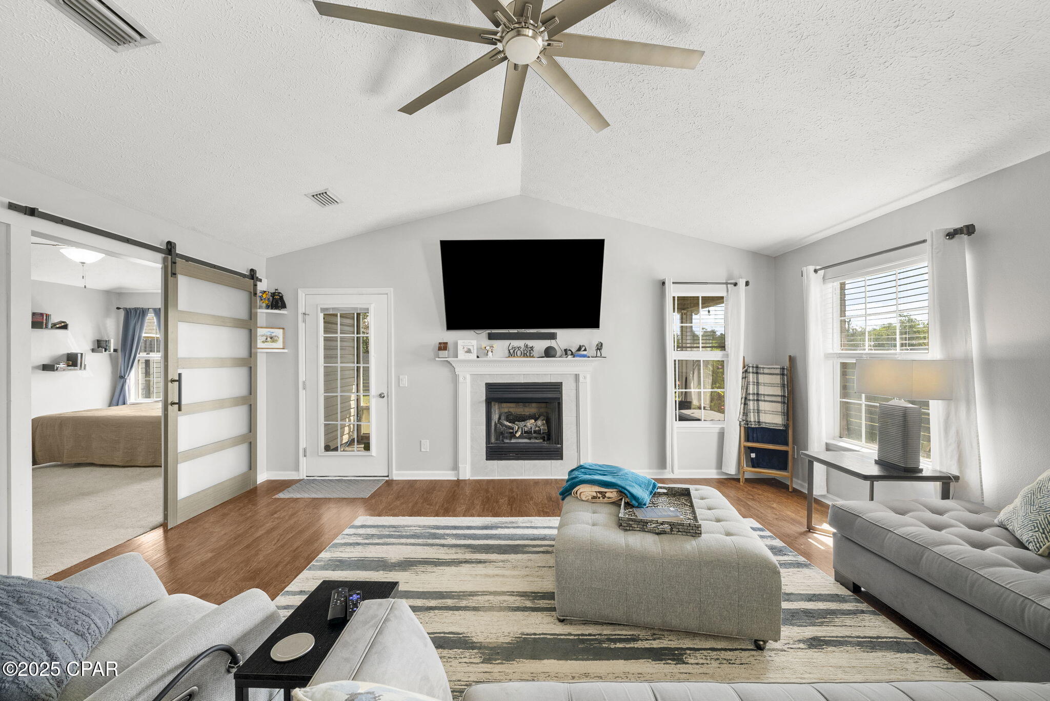 Image 13 For 1720 Everitt Avenue