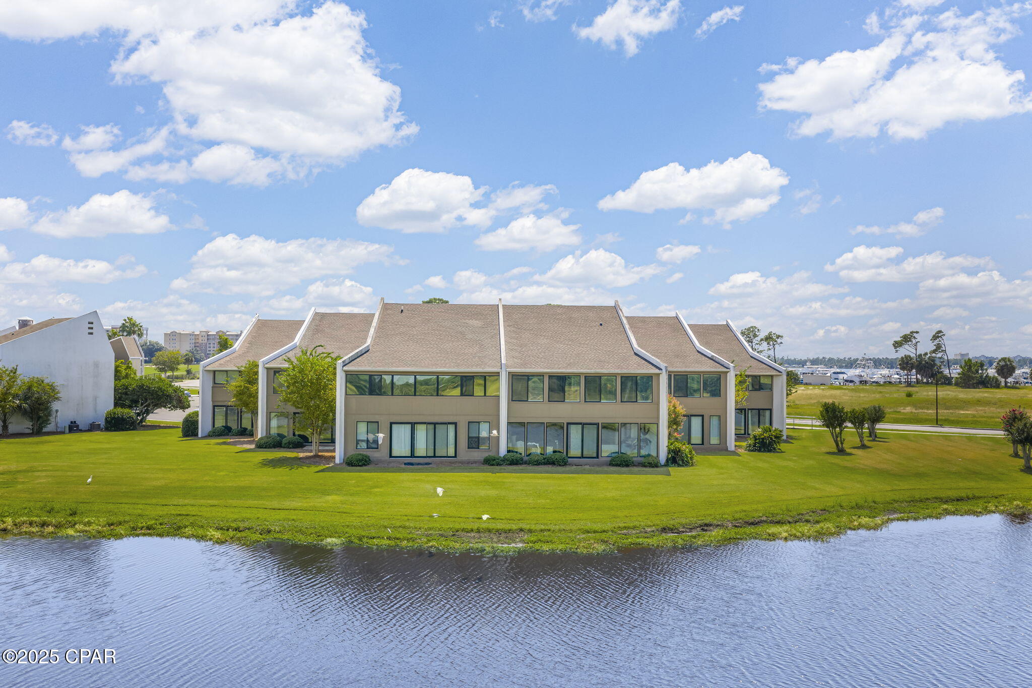 1fgypyixclpdbb3mx8m8gpxgc9 Rie1r Q_1oszlhy0