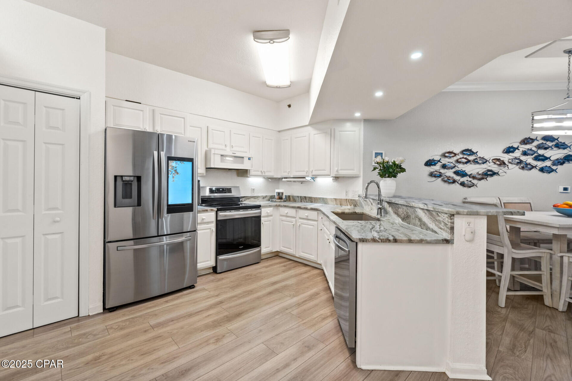 Image 21 For 6500 Bridgewater Way 203