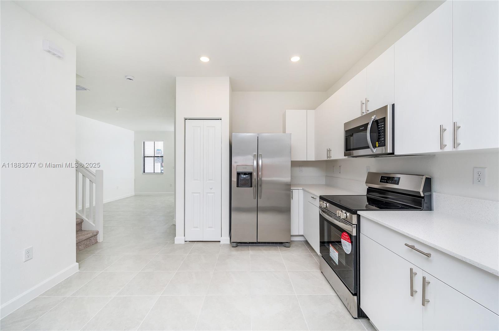 Property photo # 8