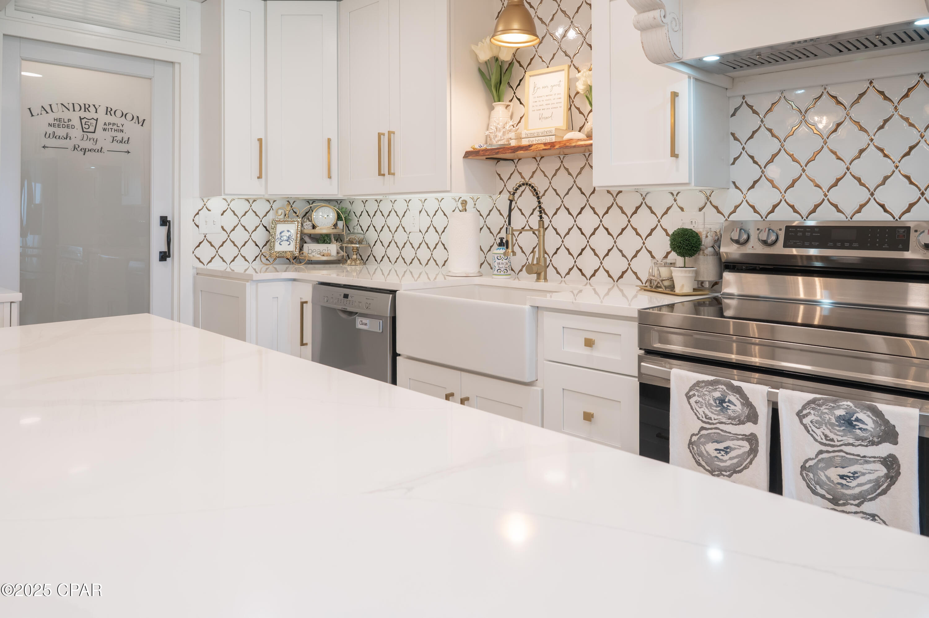 0lkmkz2zqcb9igxkbegs 5q72wixgvkdda7q6rzfeua