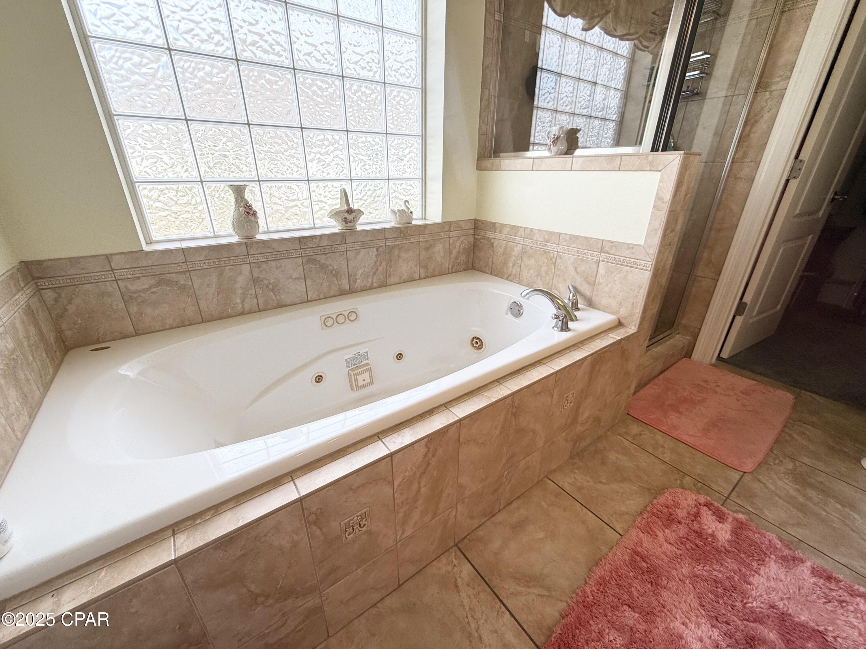 R6la12fjbbi Qp6sirob Jemxmisarnqilpceefvfos