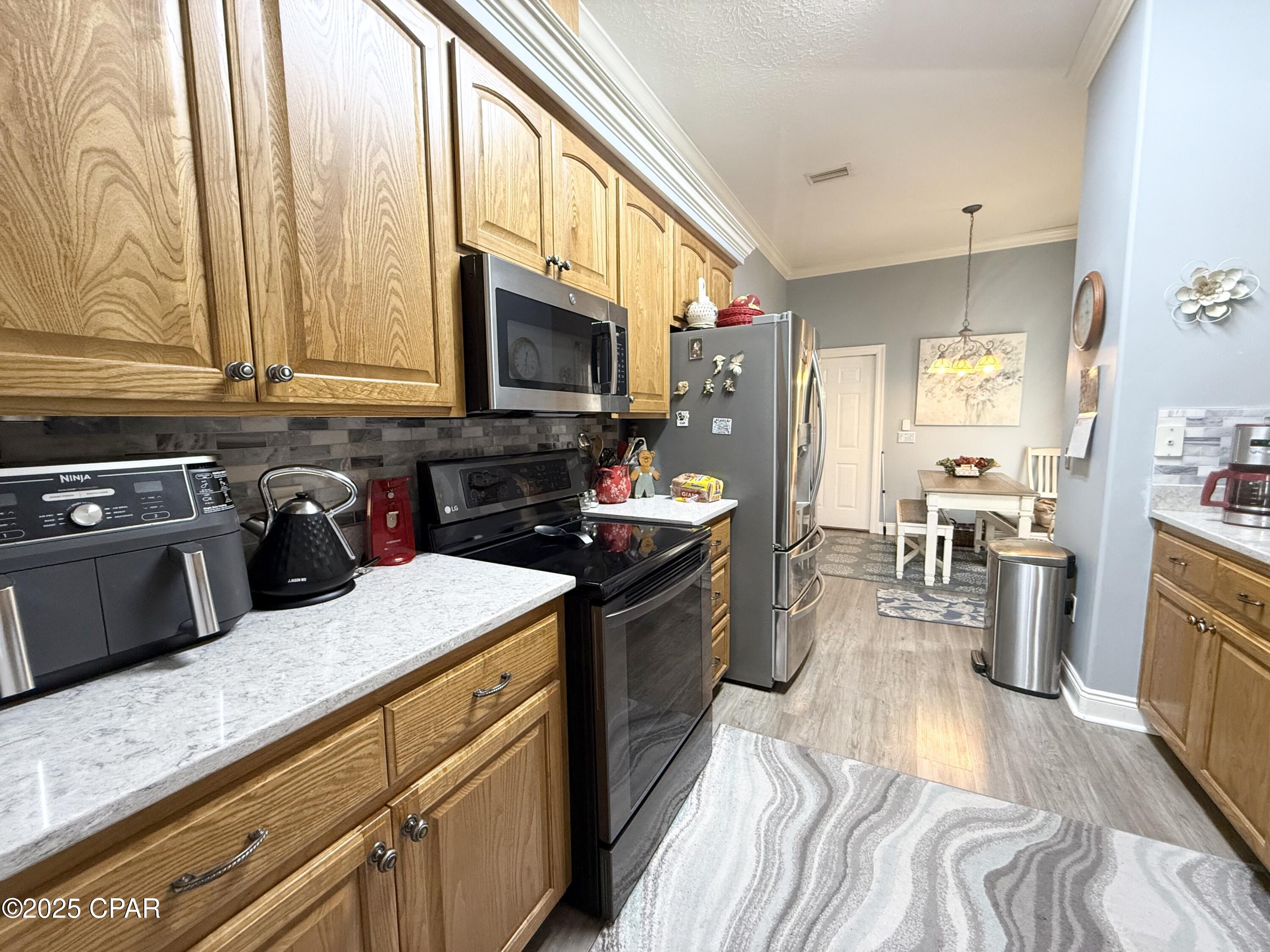 2myi_e4zrdpnguq7bkyassuytfdjpmuqsjvdl5lpnjc