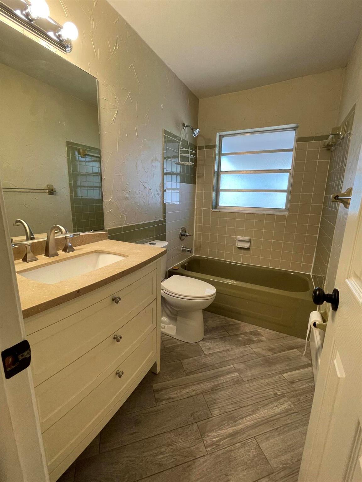 9044 SW 1st Drive