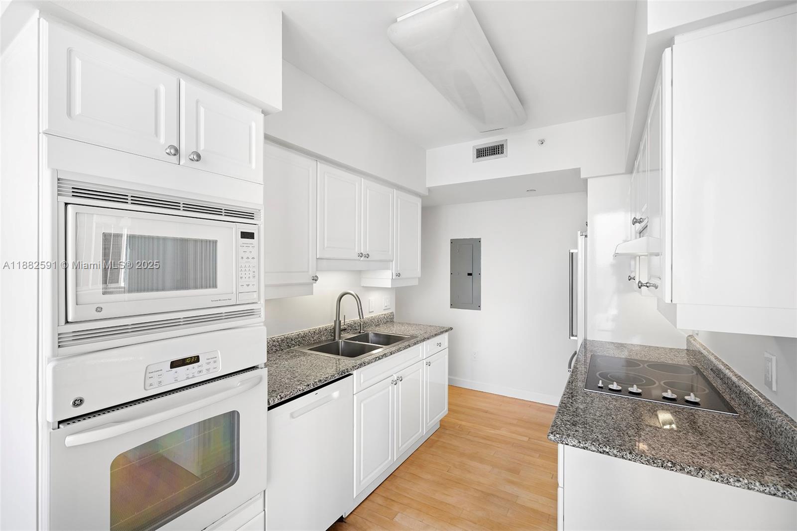 Property photo # 7
