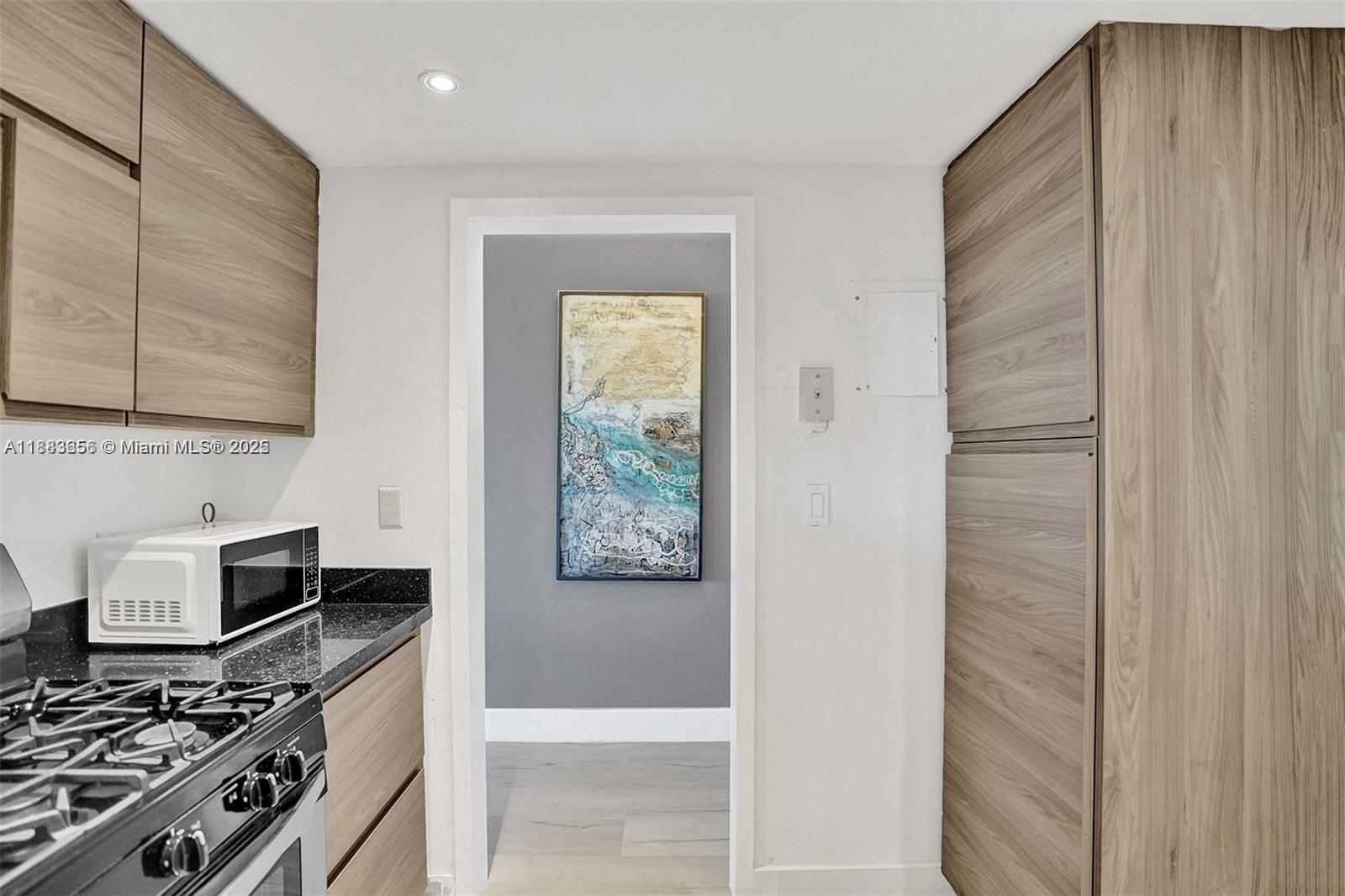 Property photo # 4