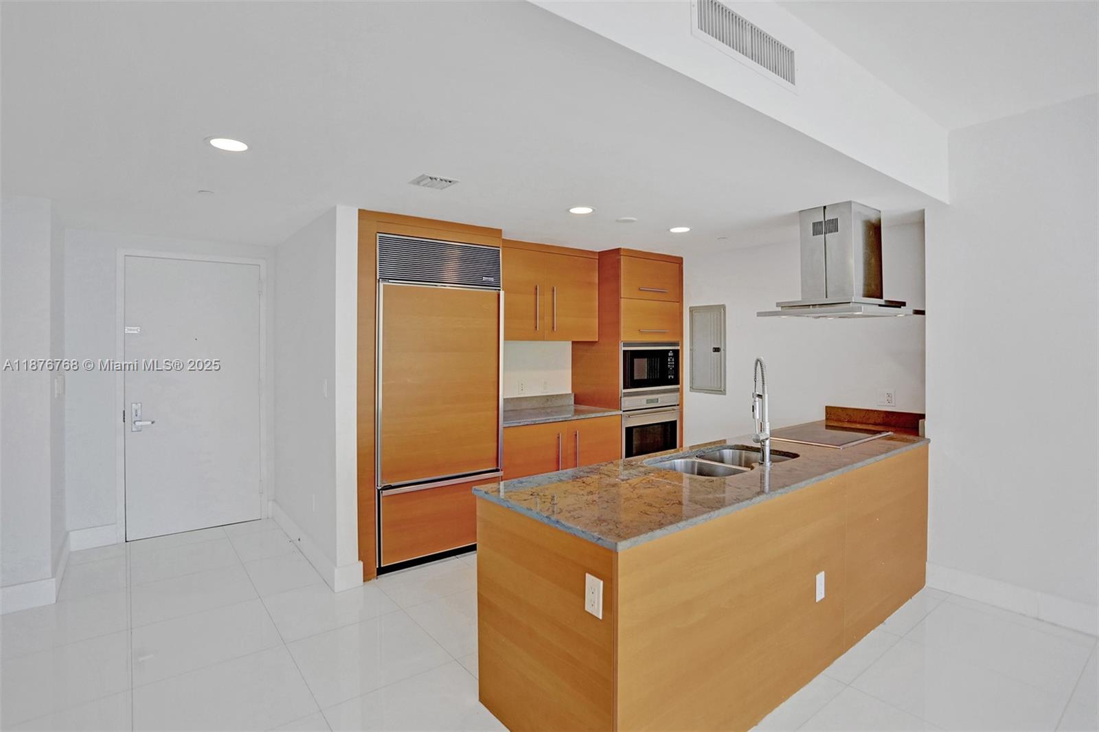 Property photo # 6