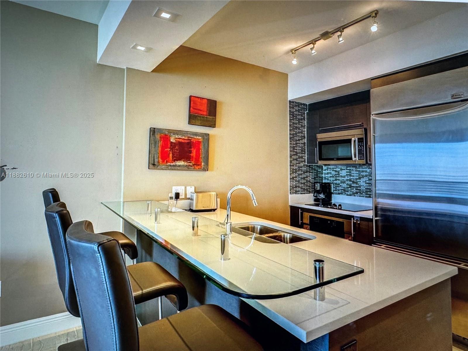 Property photo # 6