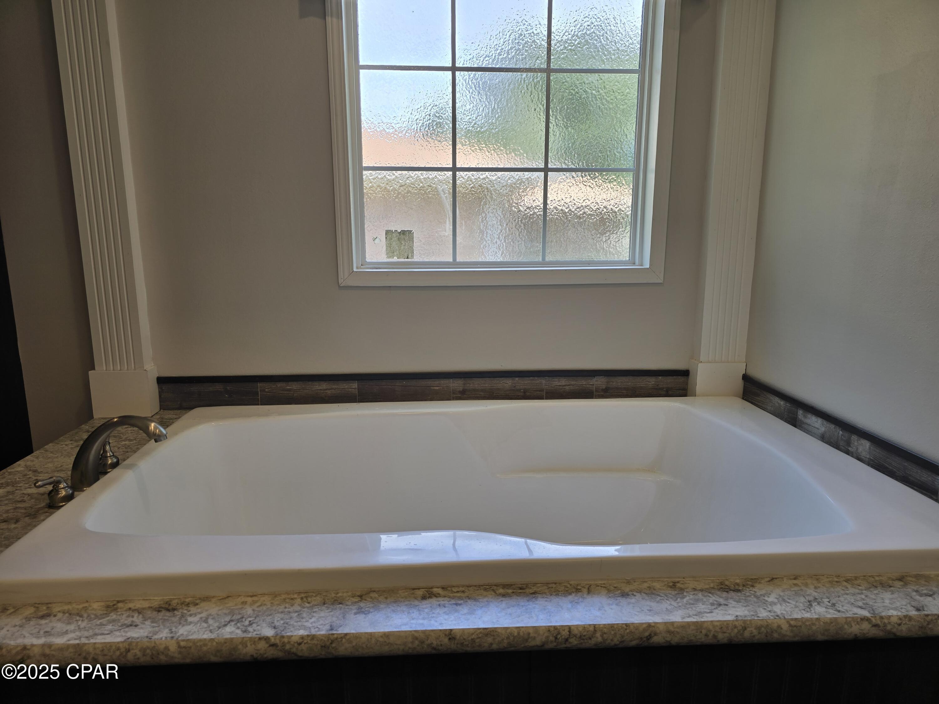 30yukrjzrmmgg_muz4zfpcz1uhg7hy G7moupqrjft0