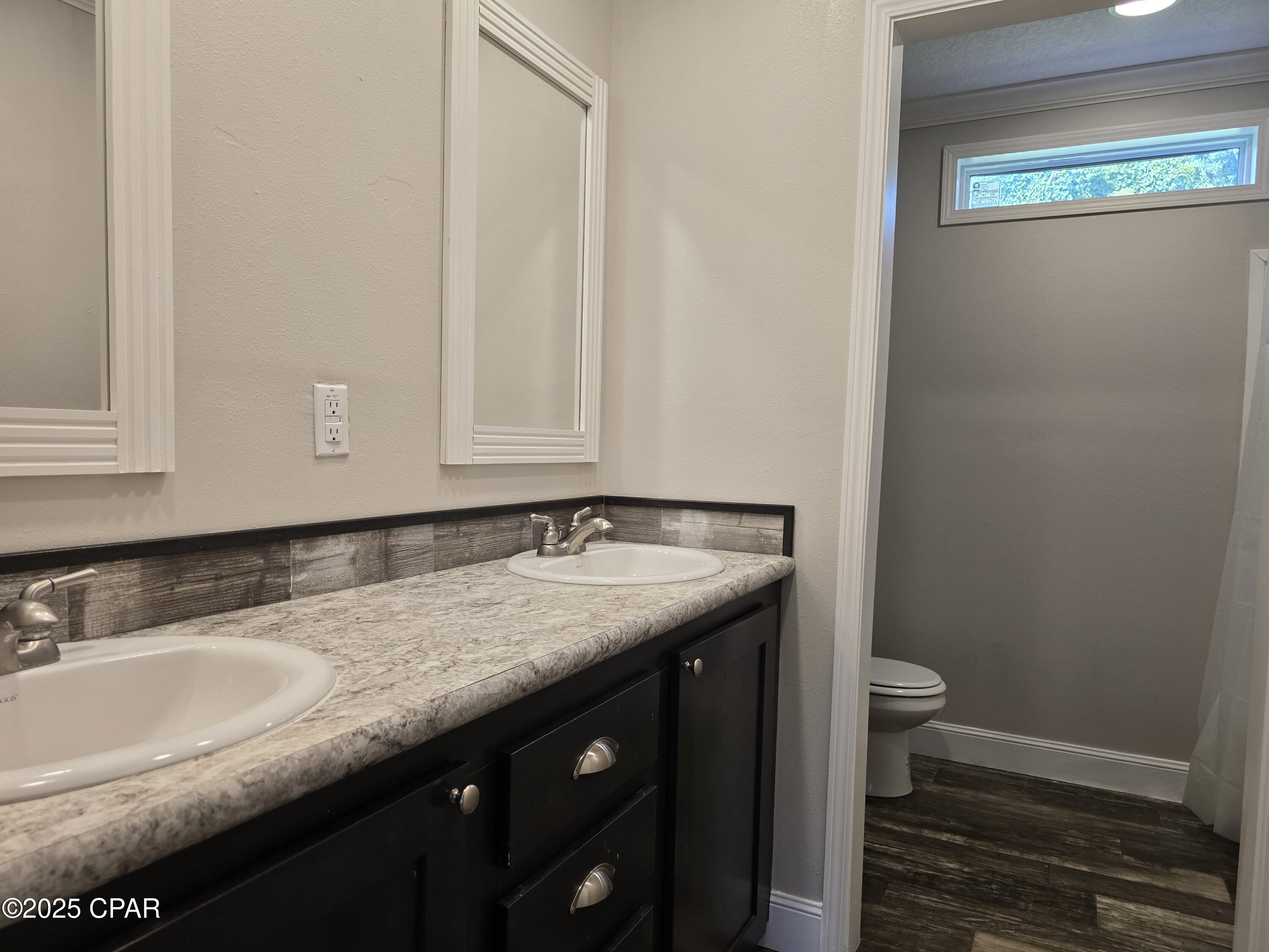 Cdu4ujvfrig7t_7xs0rzwwk Omlhsd Jt V0jpa3 Ye