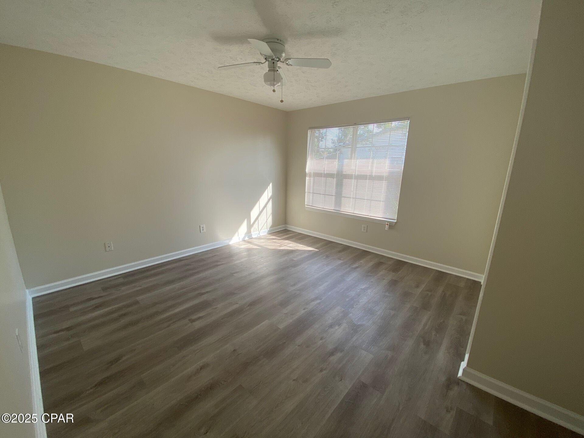 Image 10 For 711 9th Street