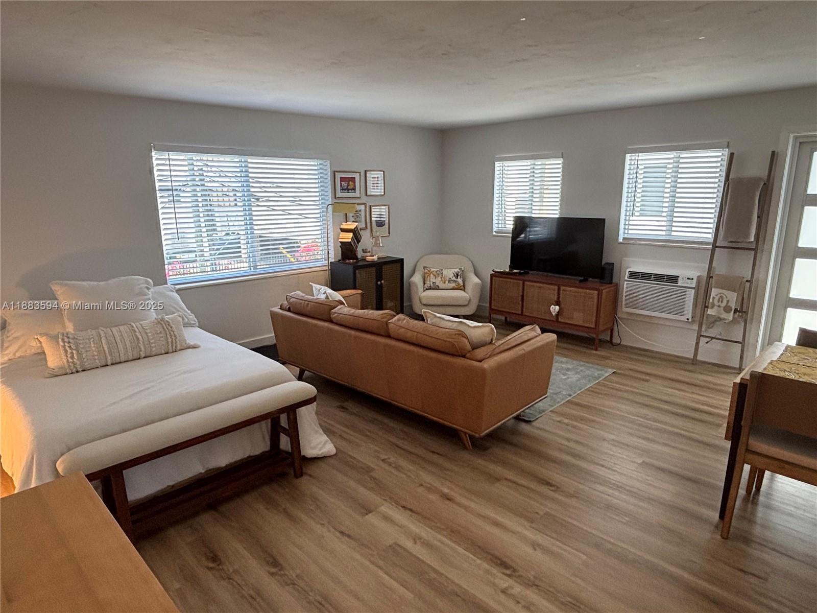 Property photo # 2