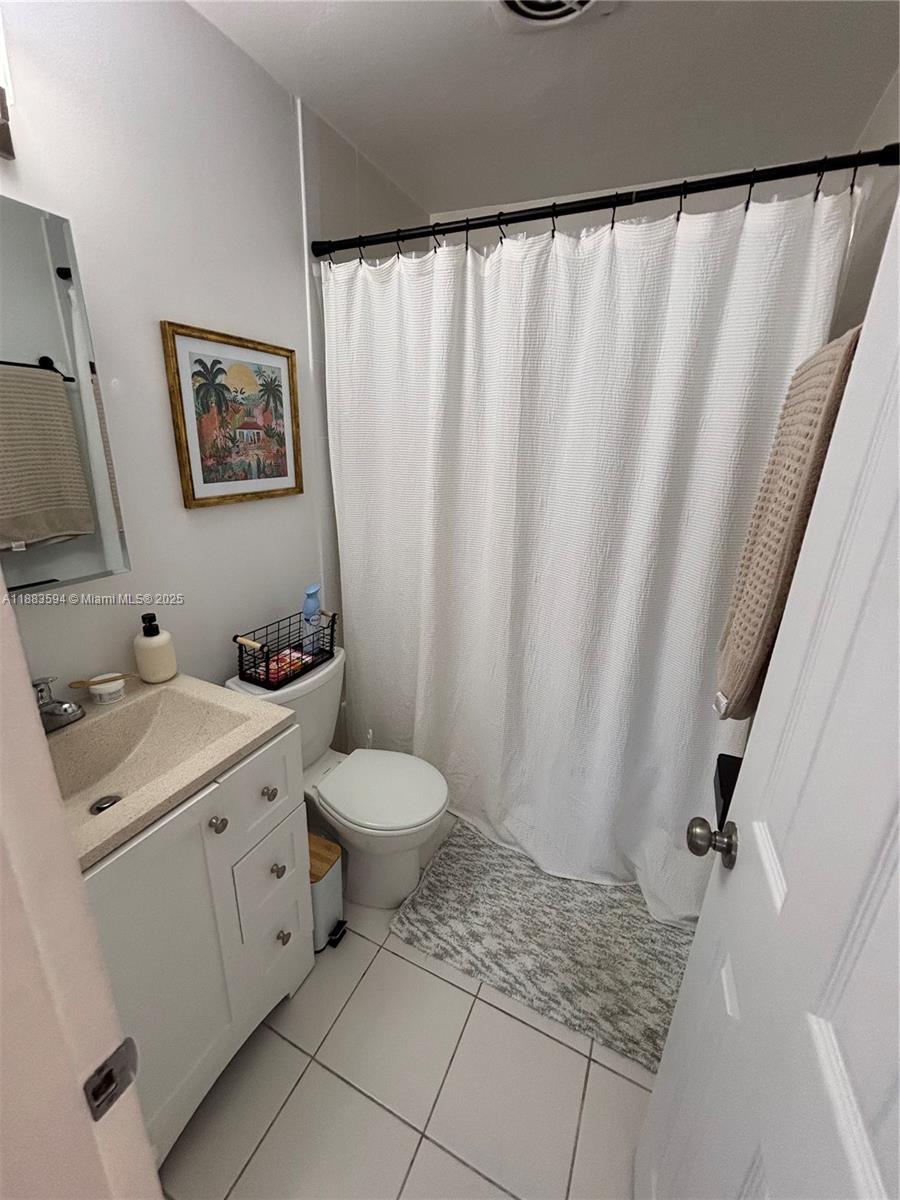 Property photo # 4
