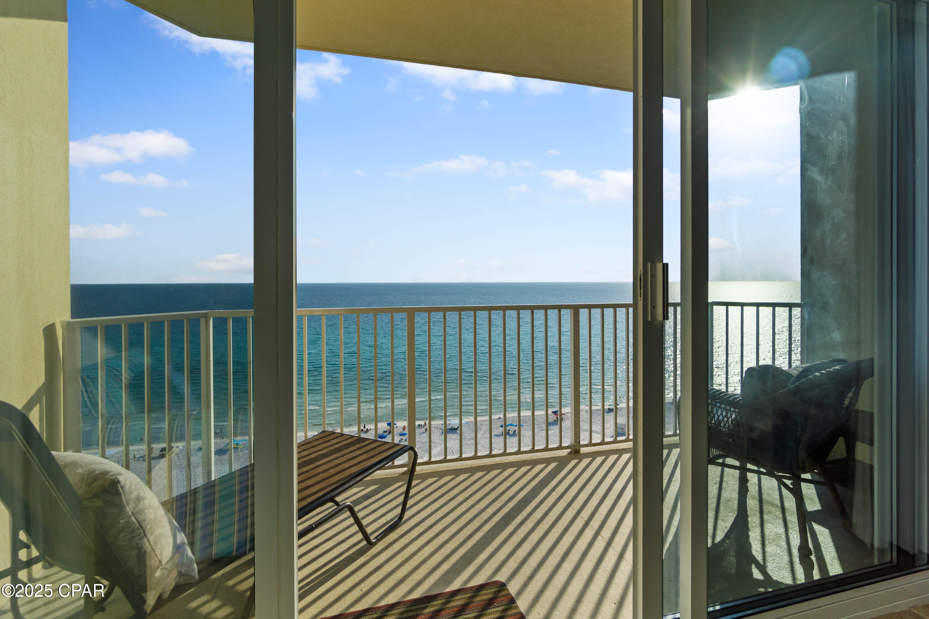 Detoybful8hdfpklyhssg5pbywa12_efwxaflkirj3s