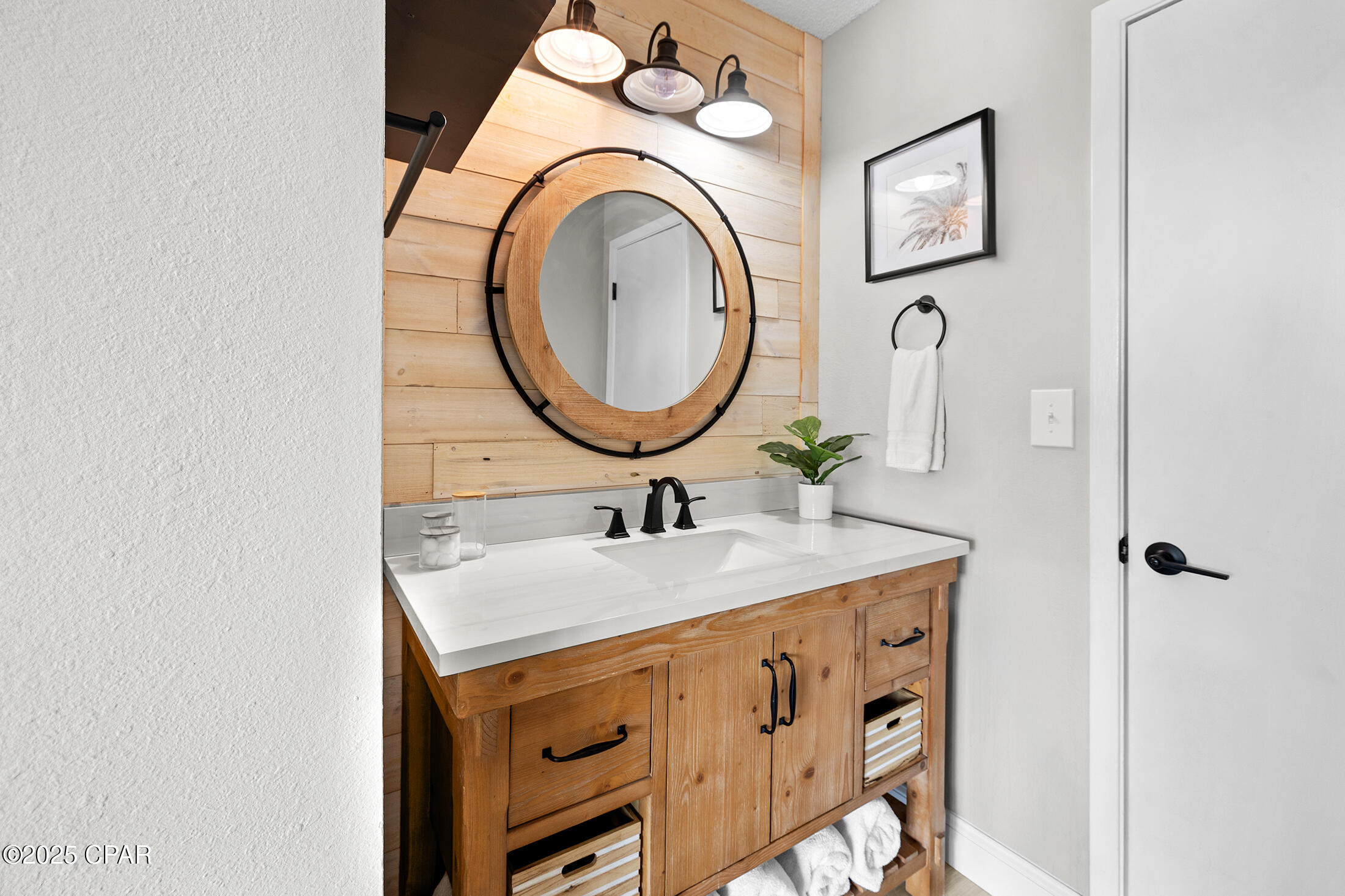 22c3wualzzzsjee2bq0iuhl0nb6guch_5zhsb8ydytc