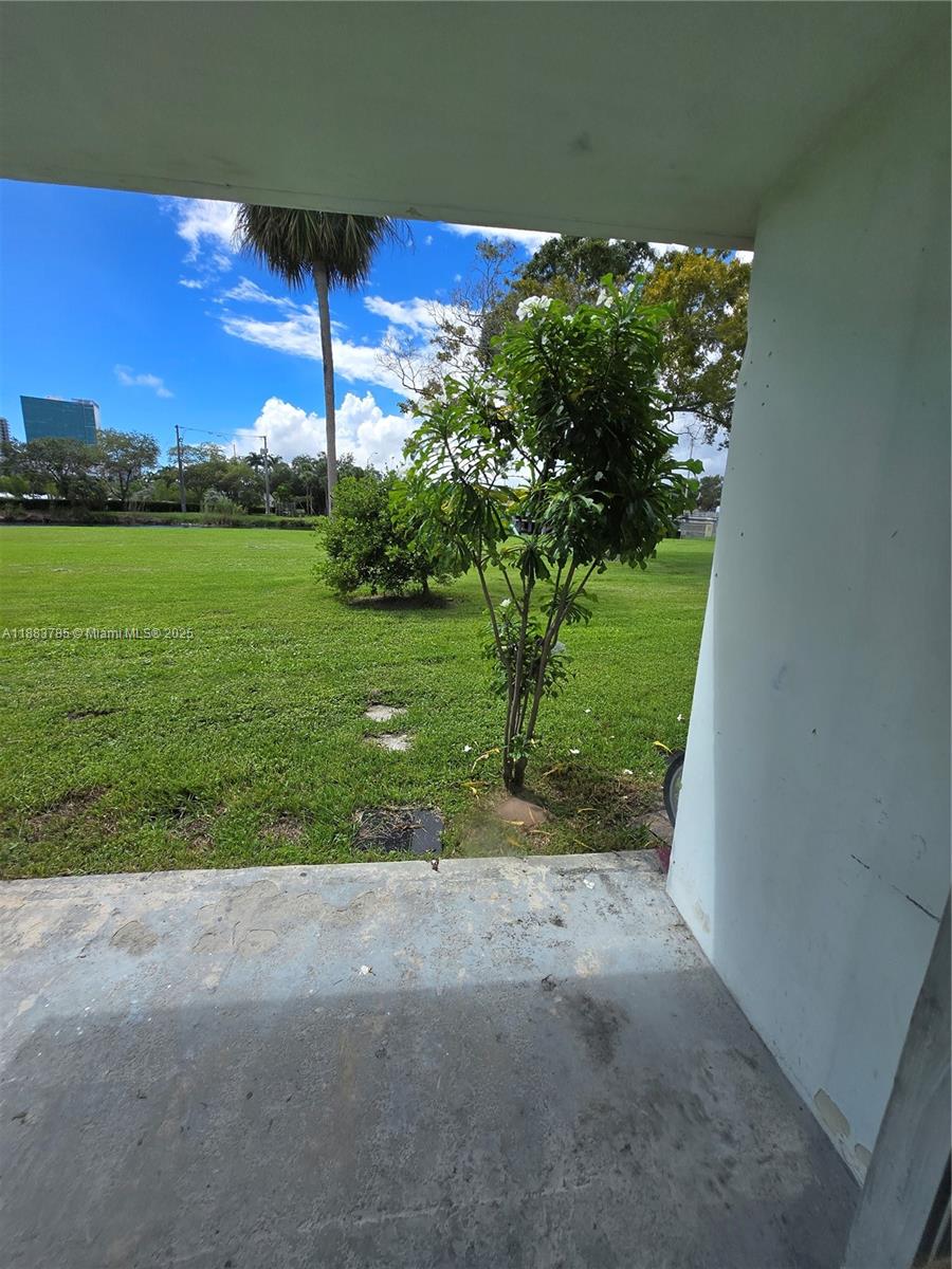 Property photo # 6