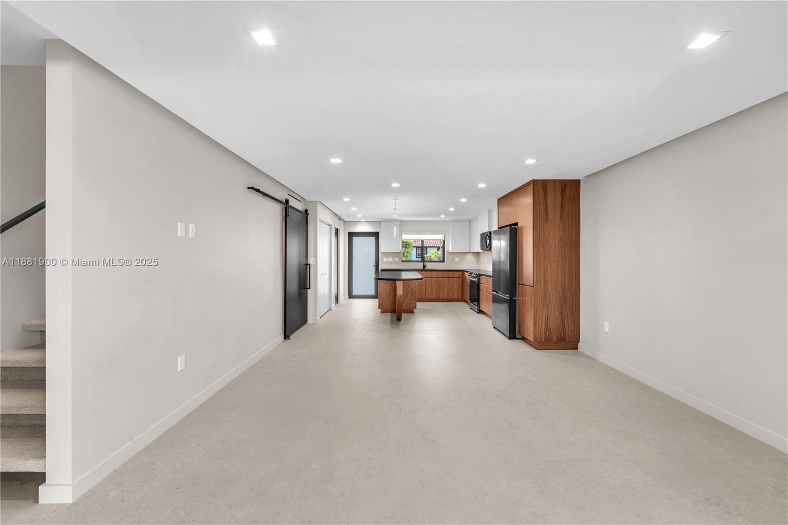 Property photo # 5