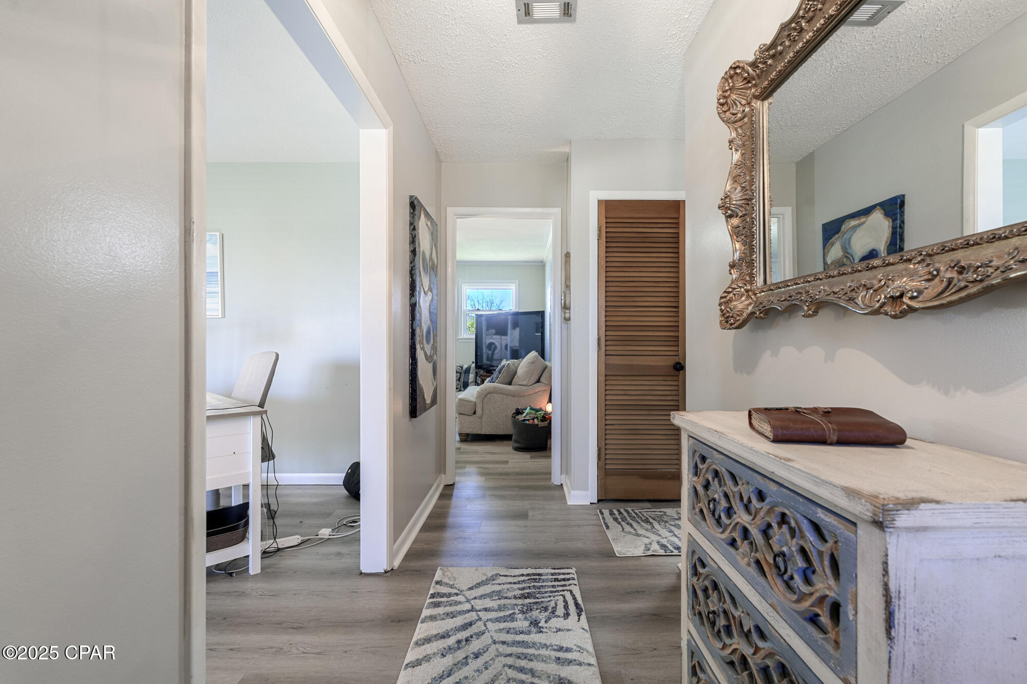 Image 8 For 301 Floyd Drive