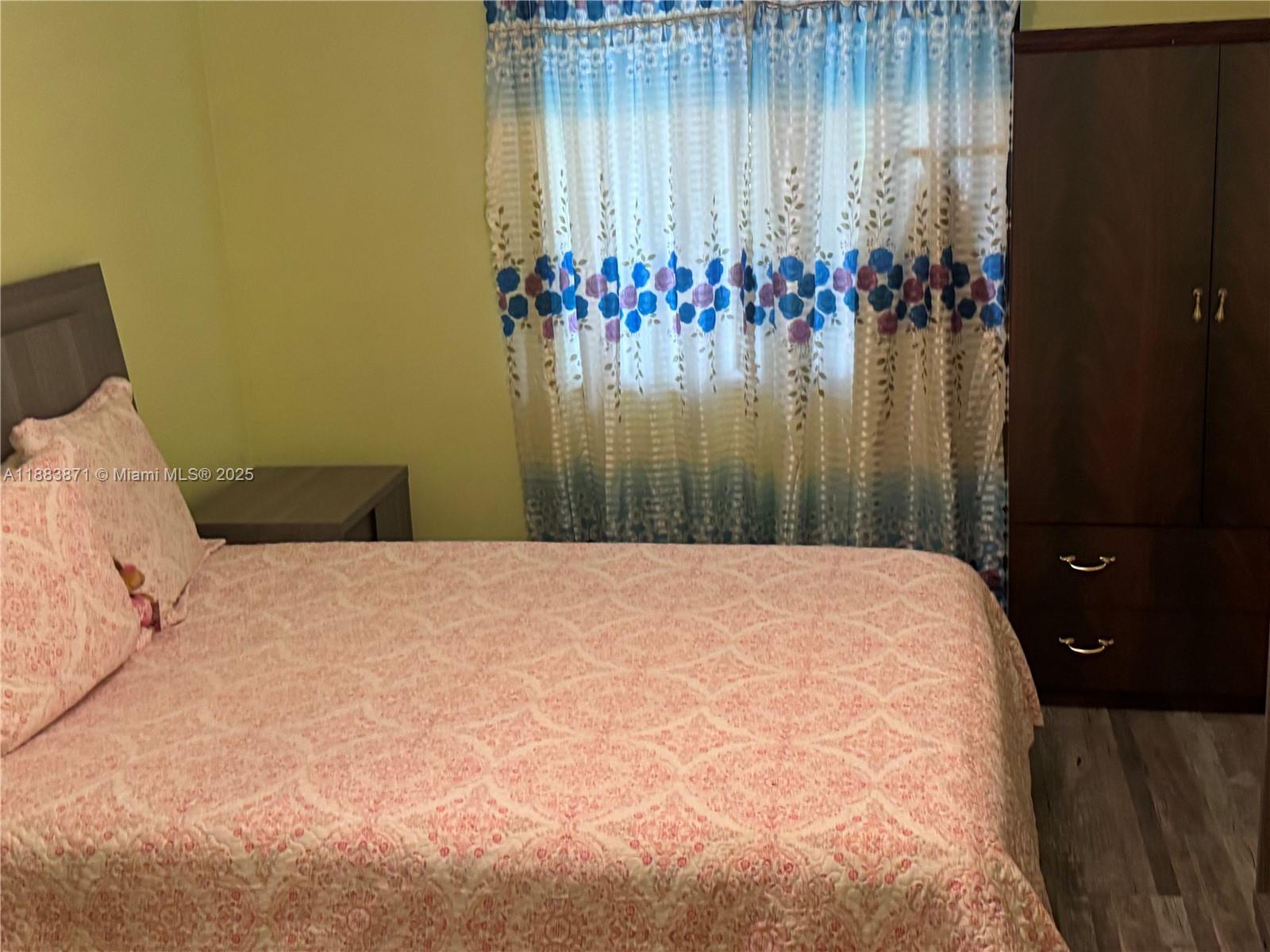 Property photo # 8
