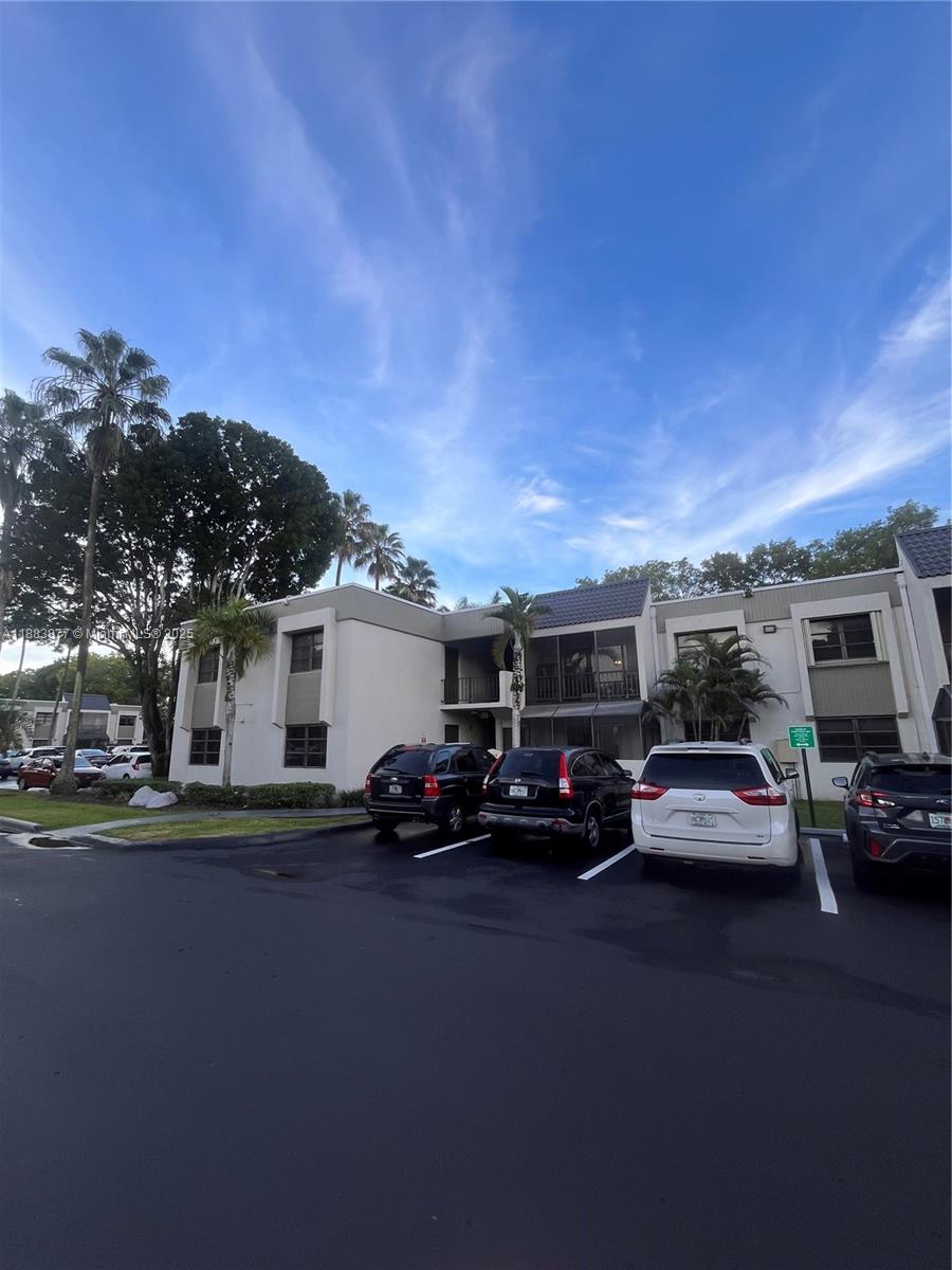 Venetian Palms Condo