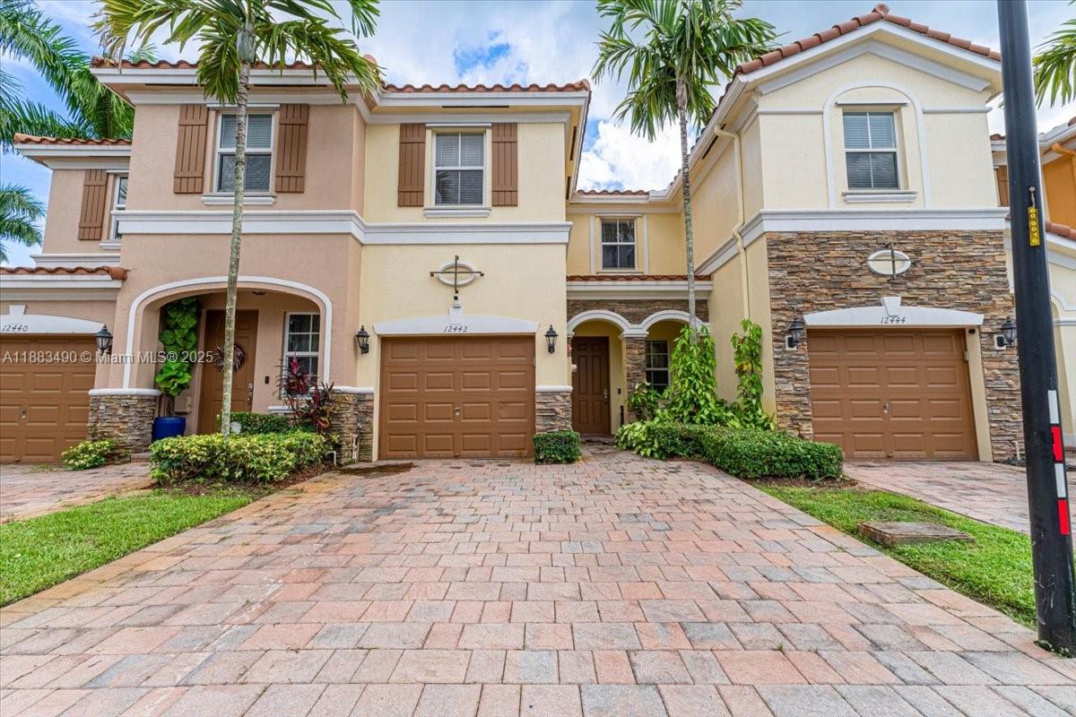 Property photo # 0