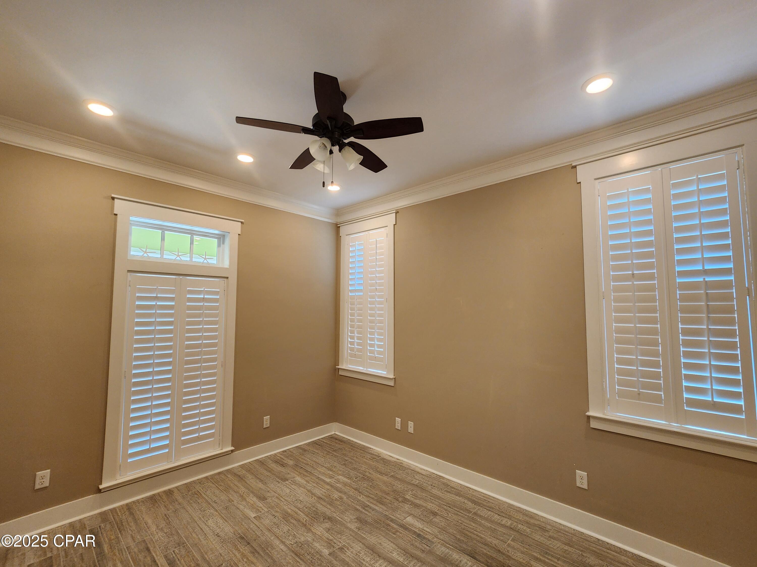 Tlhl0c_ C9t4qlbu1kwlarg3frczlk5oiyvivlhpjzk