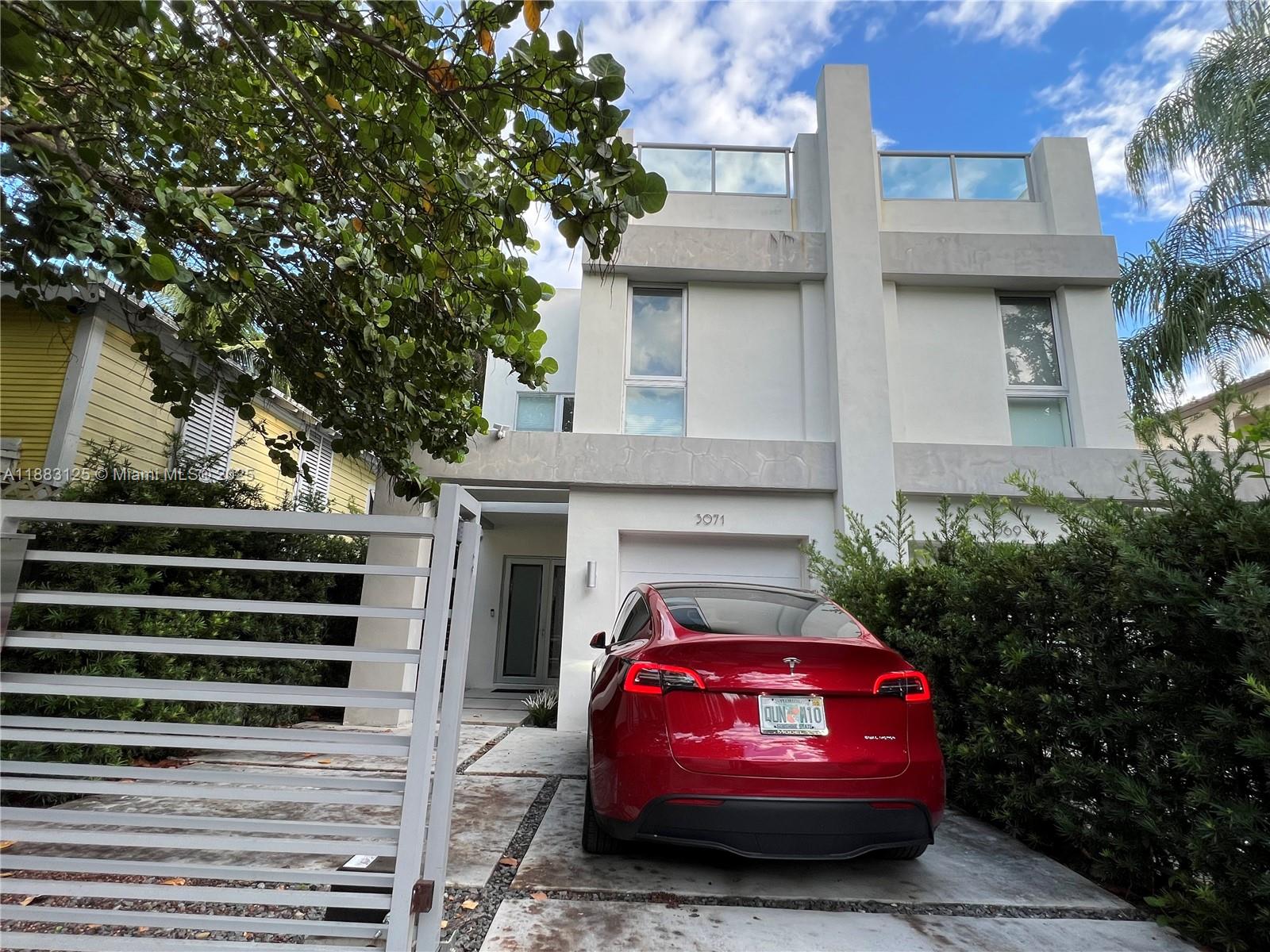 Property photo # 0