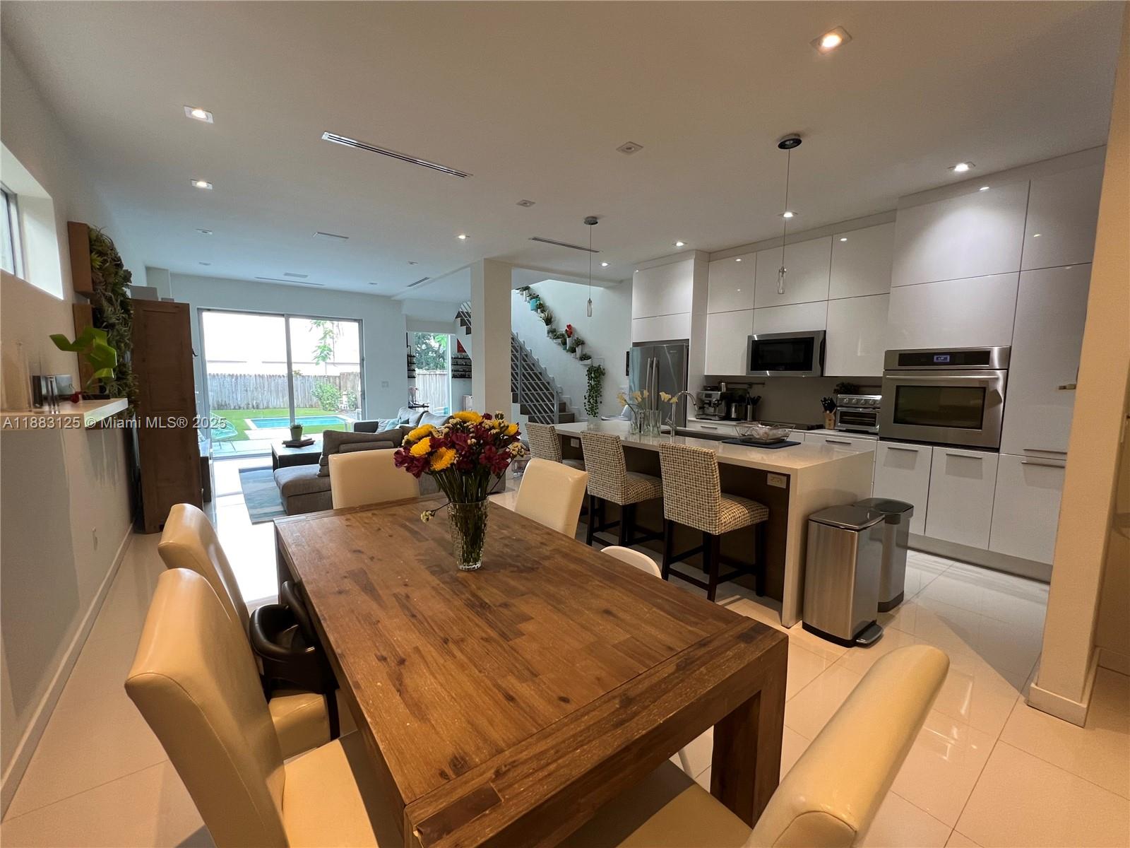Property photo # 4