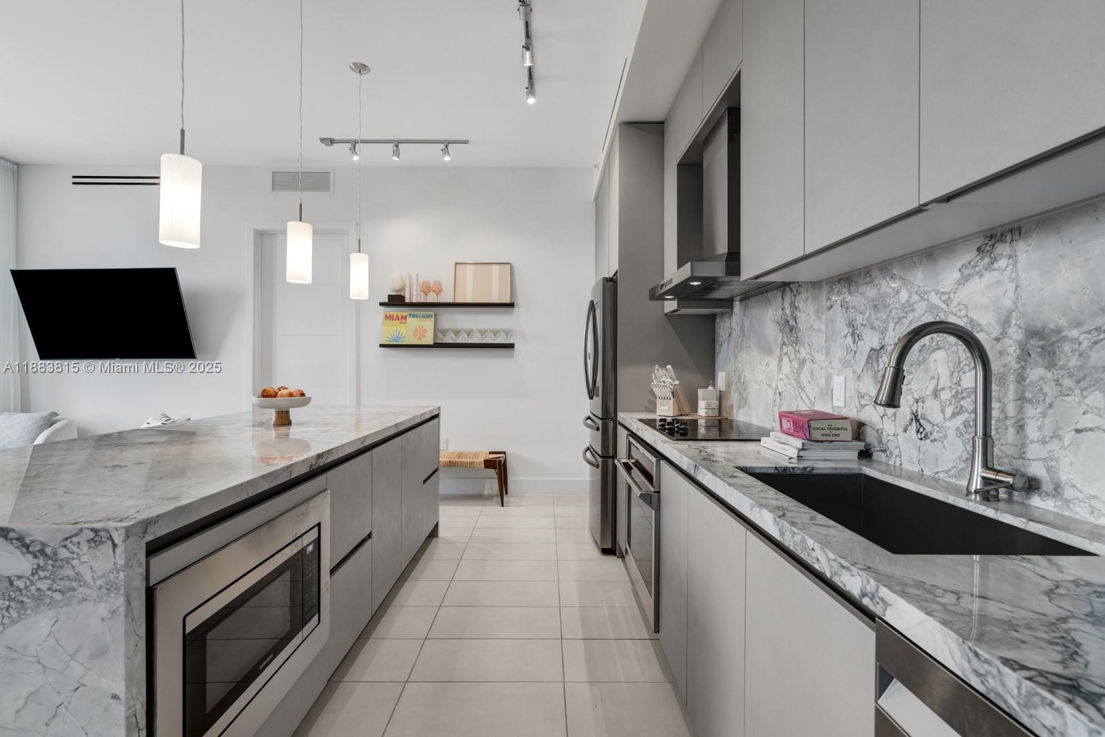 Property photo # 9