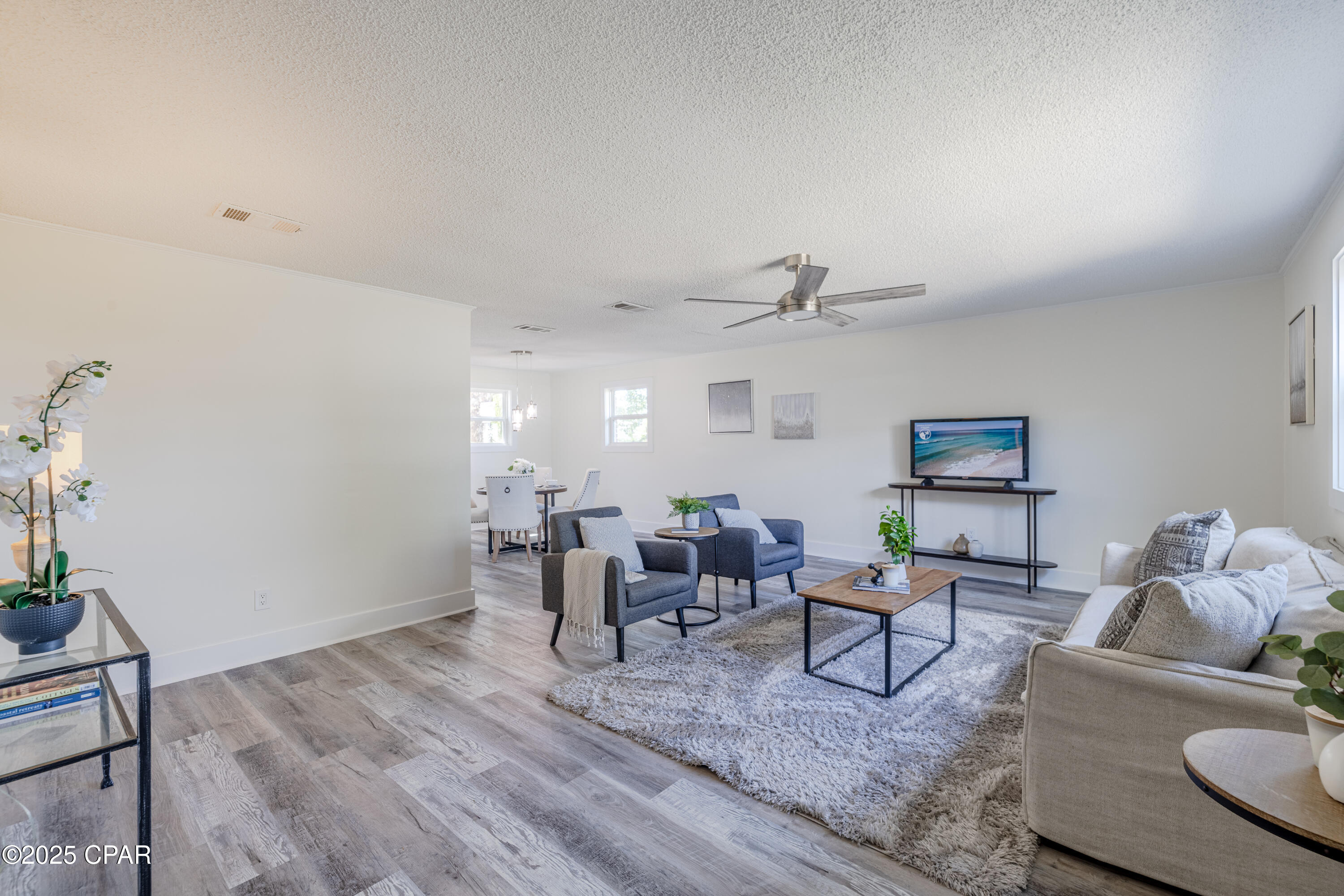 Pox Ecn51jc_wnaqmc5enmecum1kcnnignxsl5uch7k