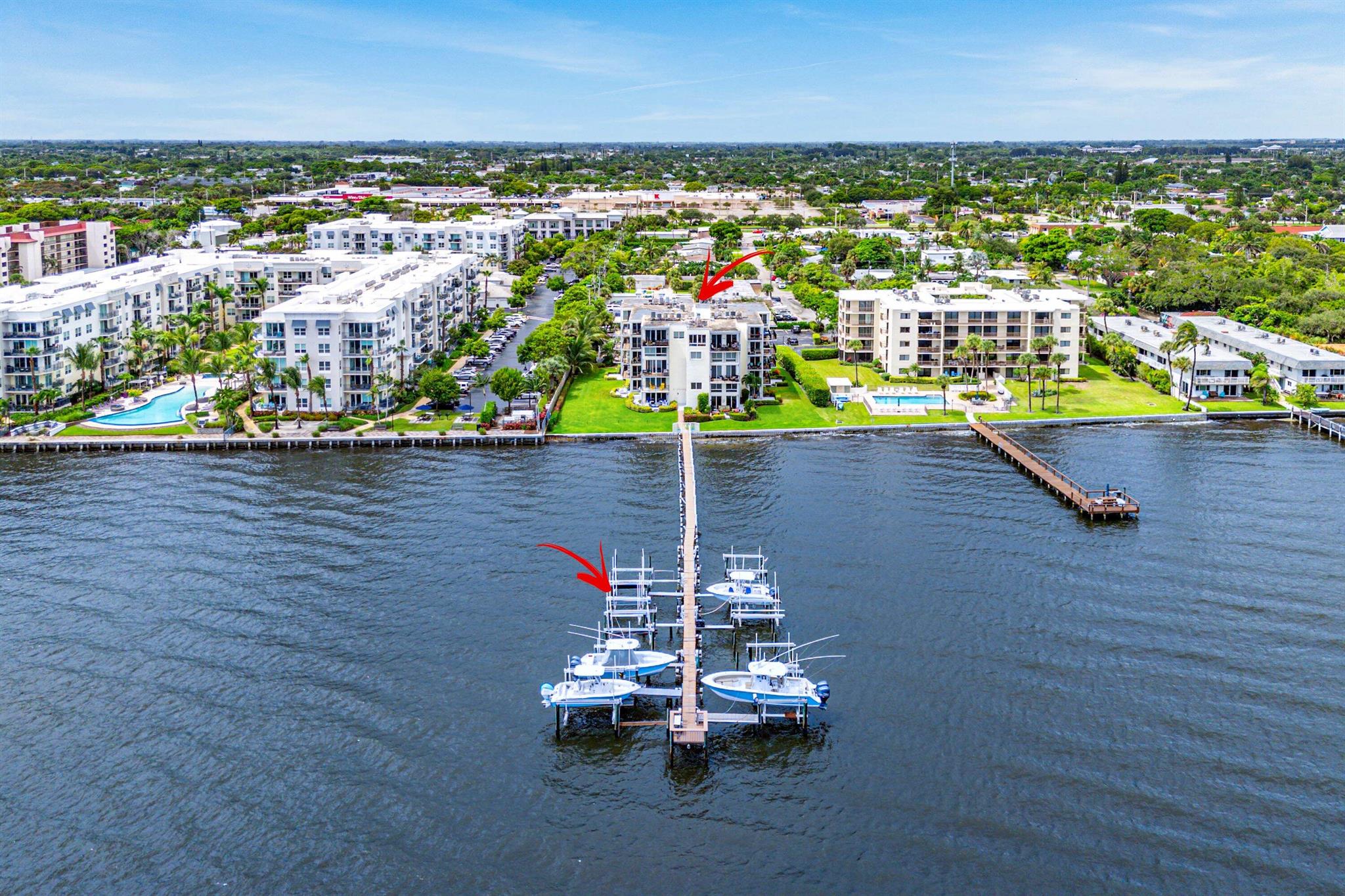 1206 Lake Drive Unit 203, Lantana, Florida 33462