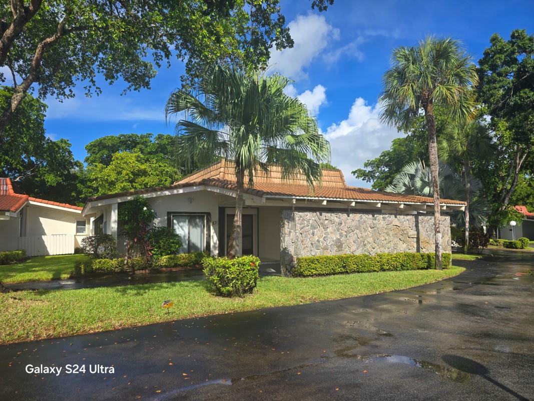 Location is everything! Will sell quick … this spacious 2750 sq ft home overlooks the golf course with unique unobstructed view. Spacious living room, formal dining room, and master bedroom all opening to this amazing view.
Large eat in kitchen, master bedroom with wall to wall mirror cabinets, master bath, recently updated walk in shower. Accordion shutters. Screened patio and carport.
Close to houses of worship, local shops, parks, and the community pool.
This home is ready for you to make it your own.