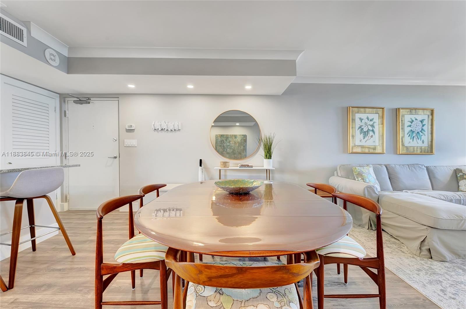 Property photo # 6