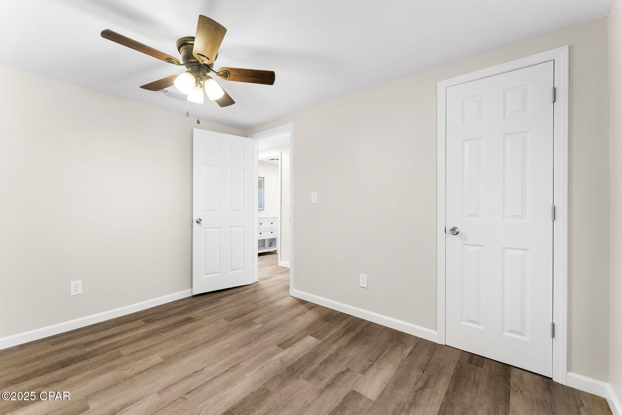 Led_86ukf6mdbtpyxuskzin1n4yixyiaeazpd_tc_vk