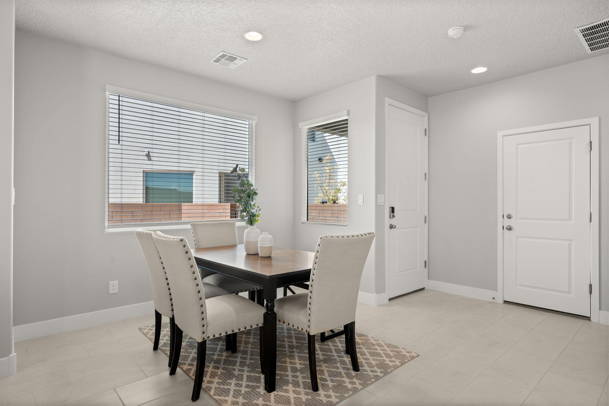 4420 Wymont Circle NE 