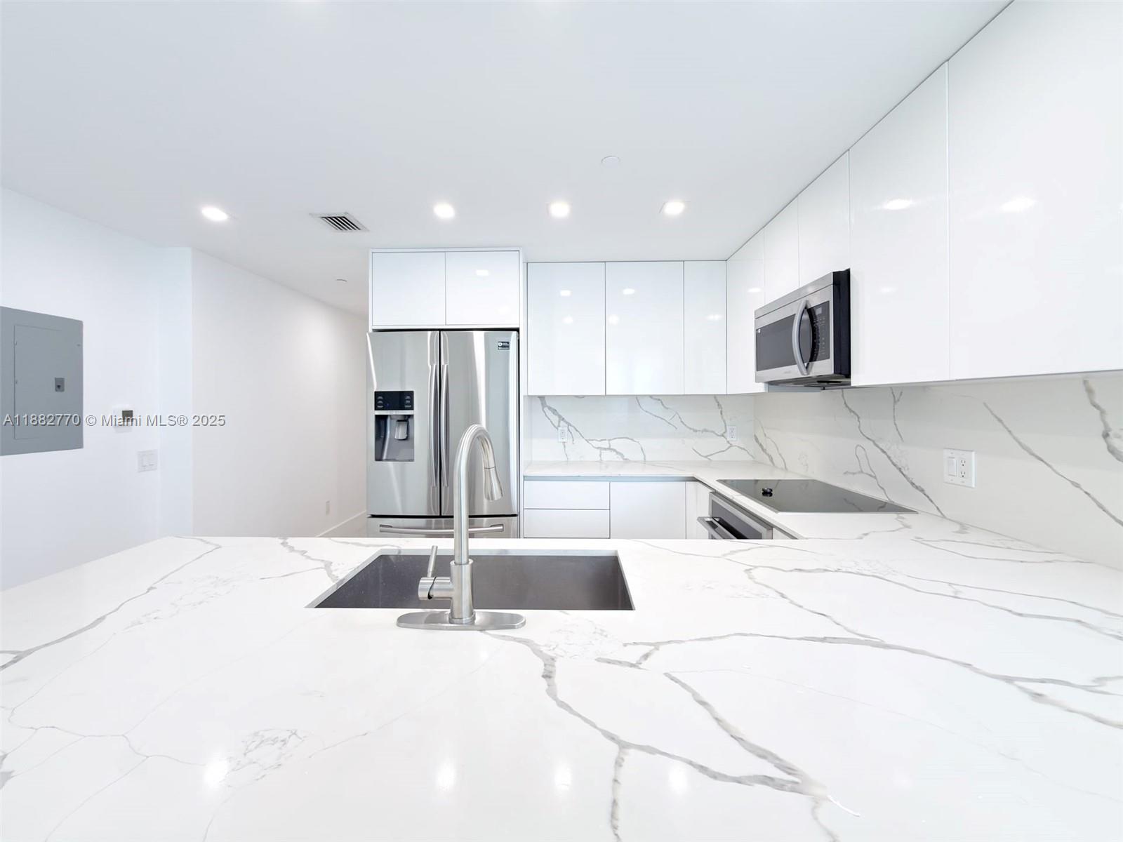 Property photo # 9