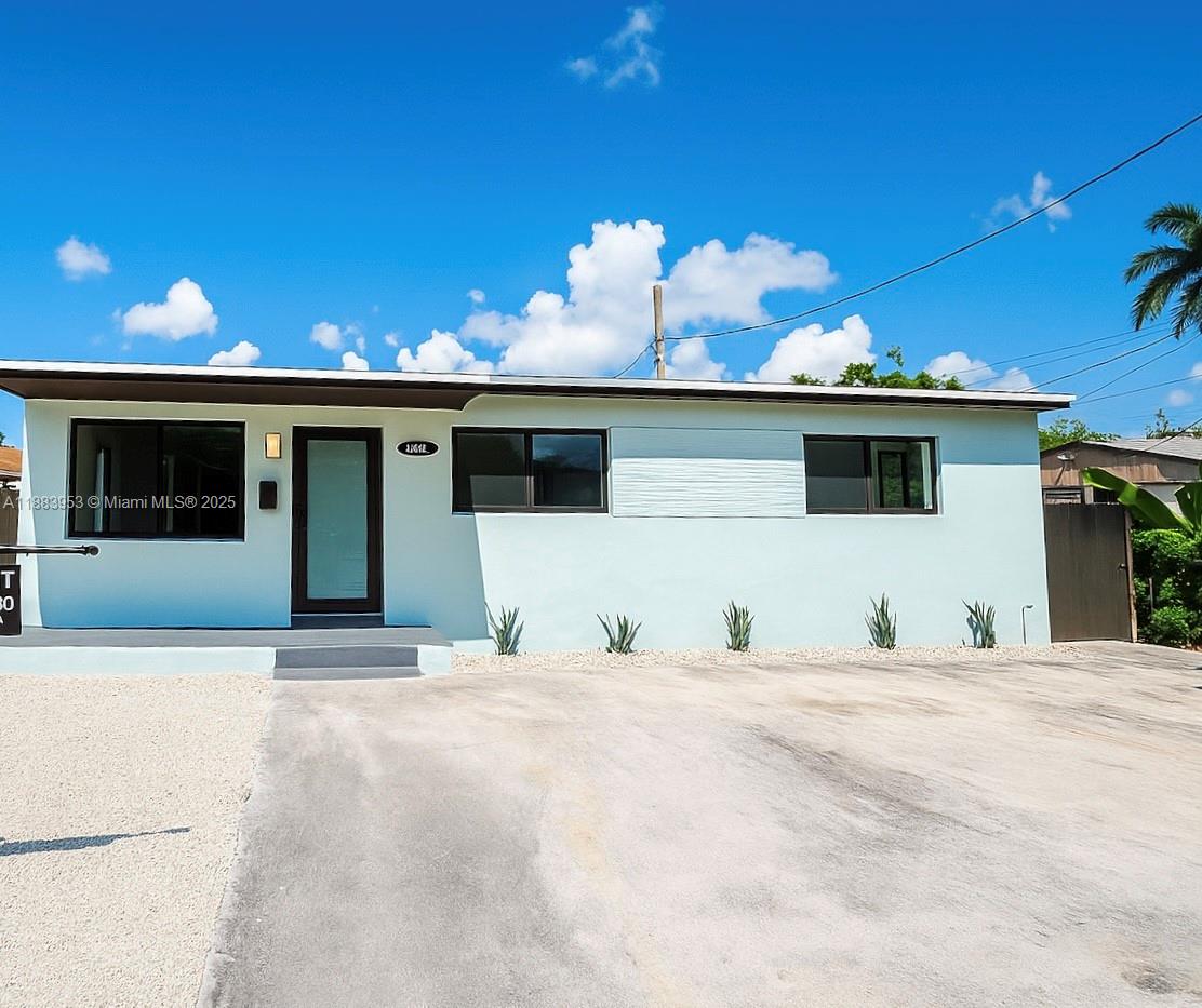 Property photo # 0