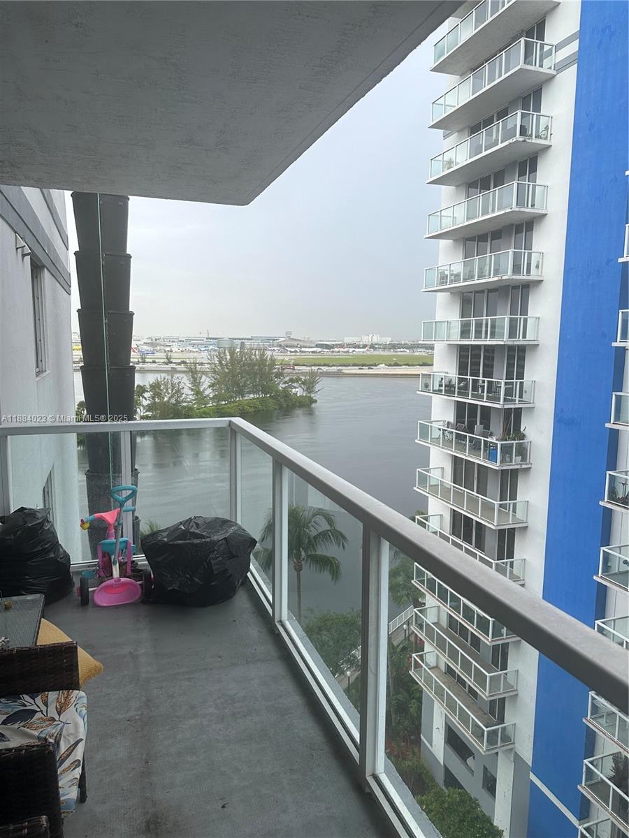 Property photo # 0